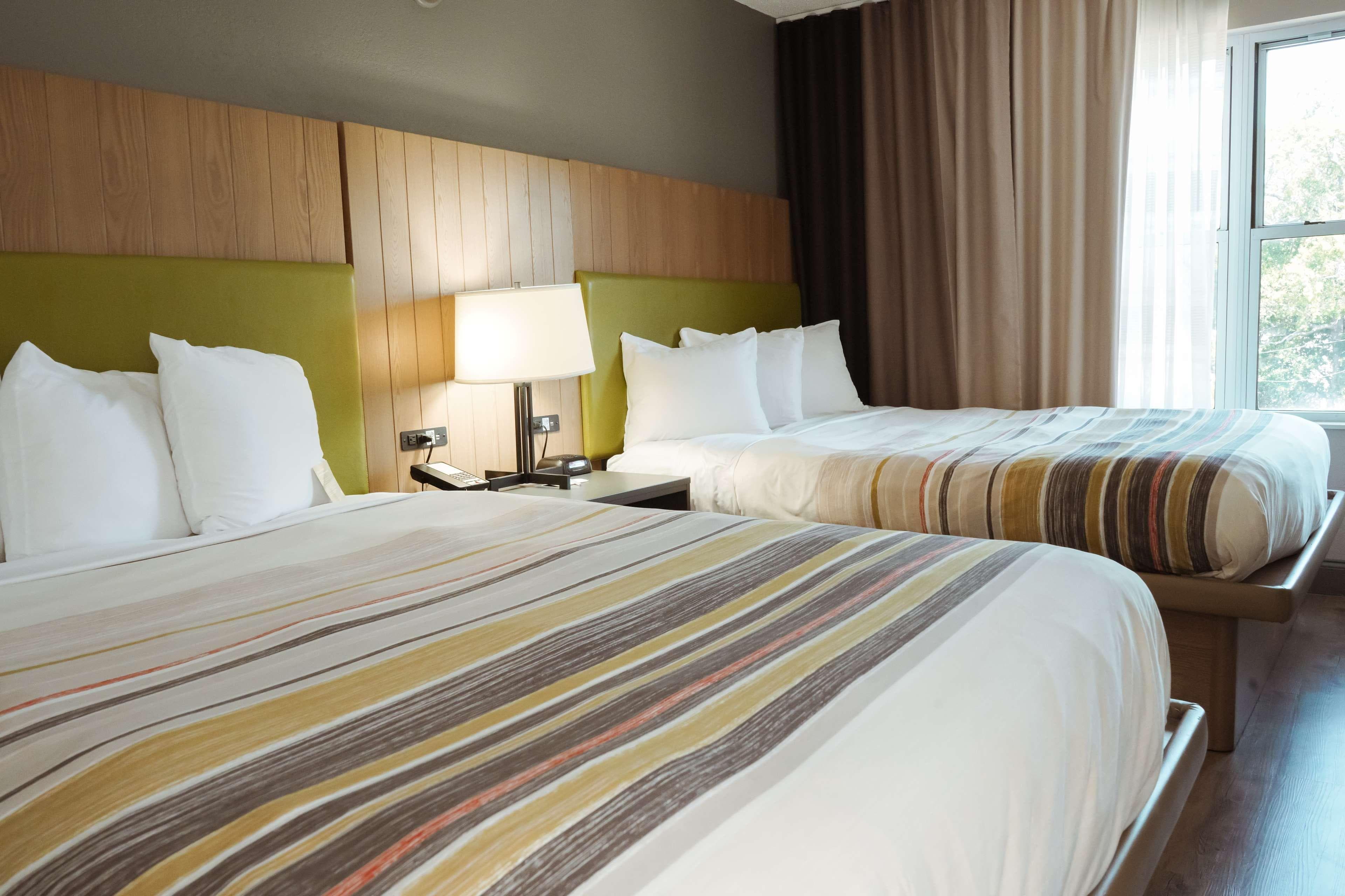 Country Inn & Suites by Radisson, Myrtle Beach, SC — 52