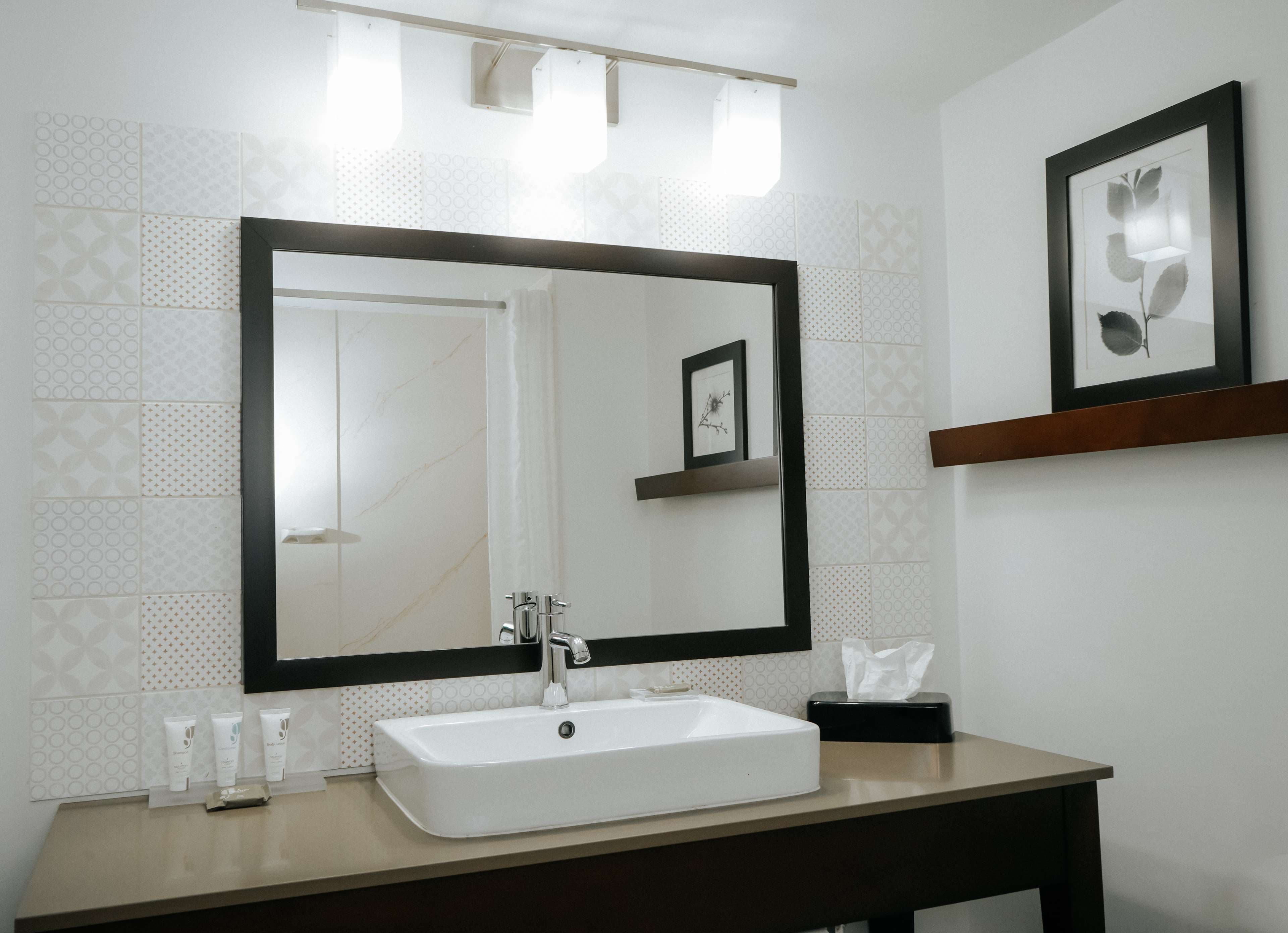Country Inn & Suites by Radisson, Myrtle Beach, SC - Image 5