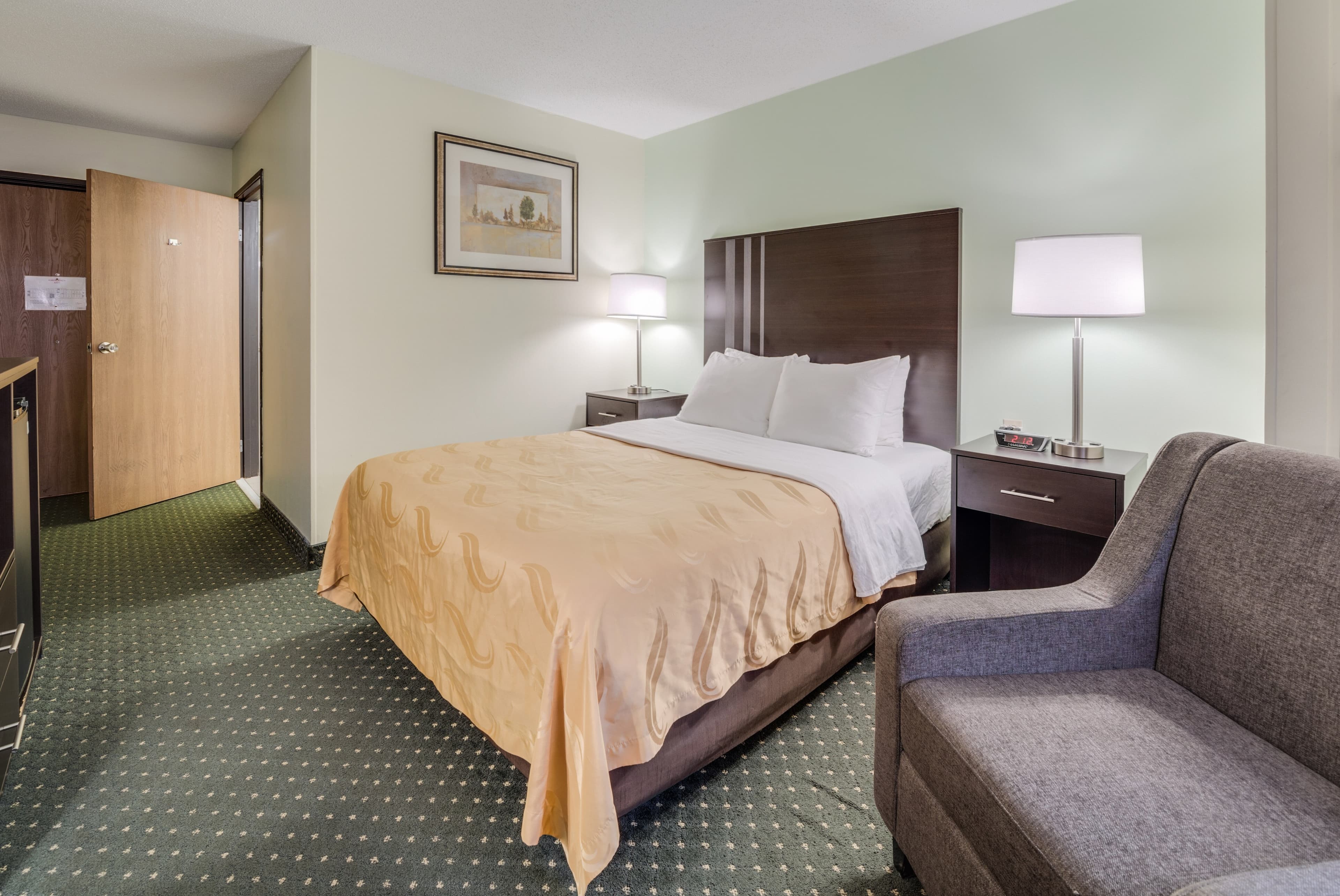 Quality Inn & Suites Sioux Falls South - Image 3