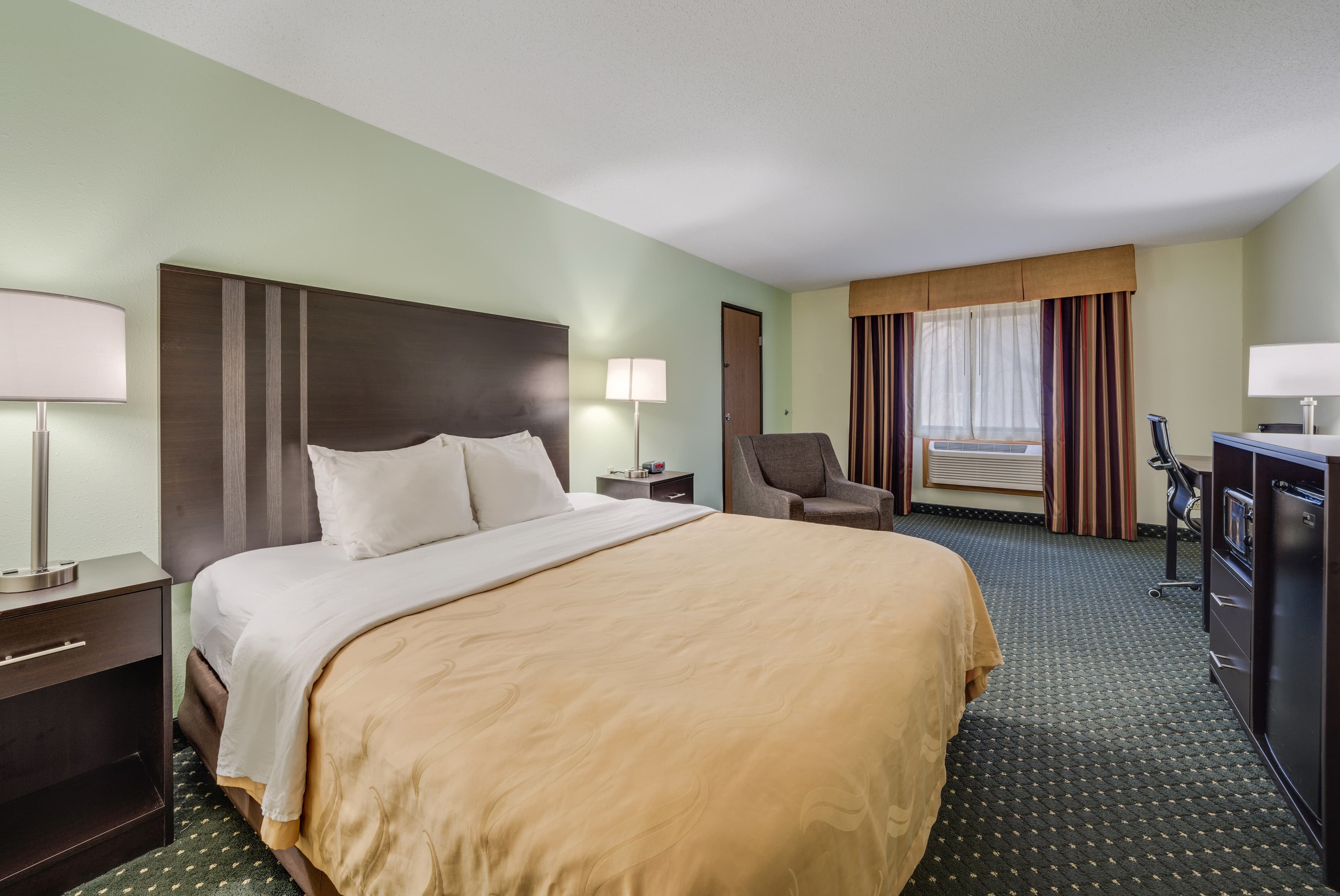 Quality Inn & Suites Sioux Falls South — 6