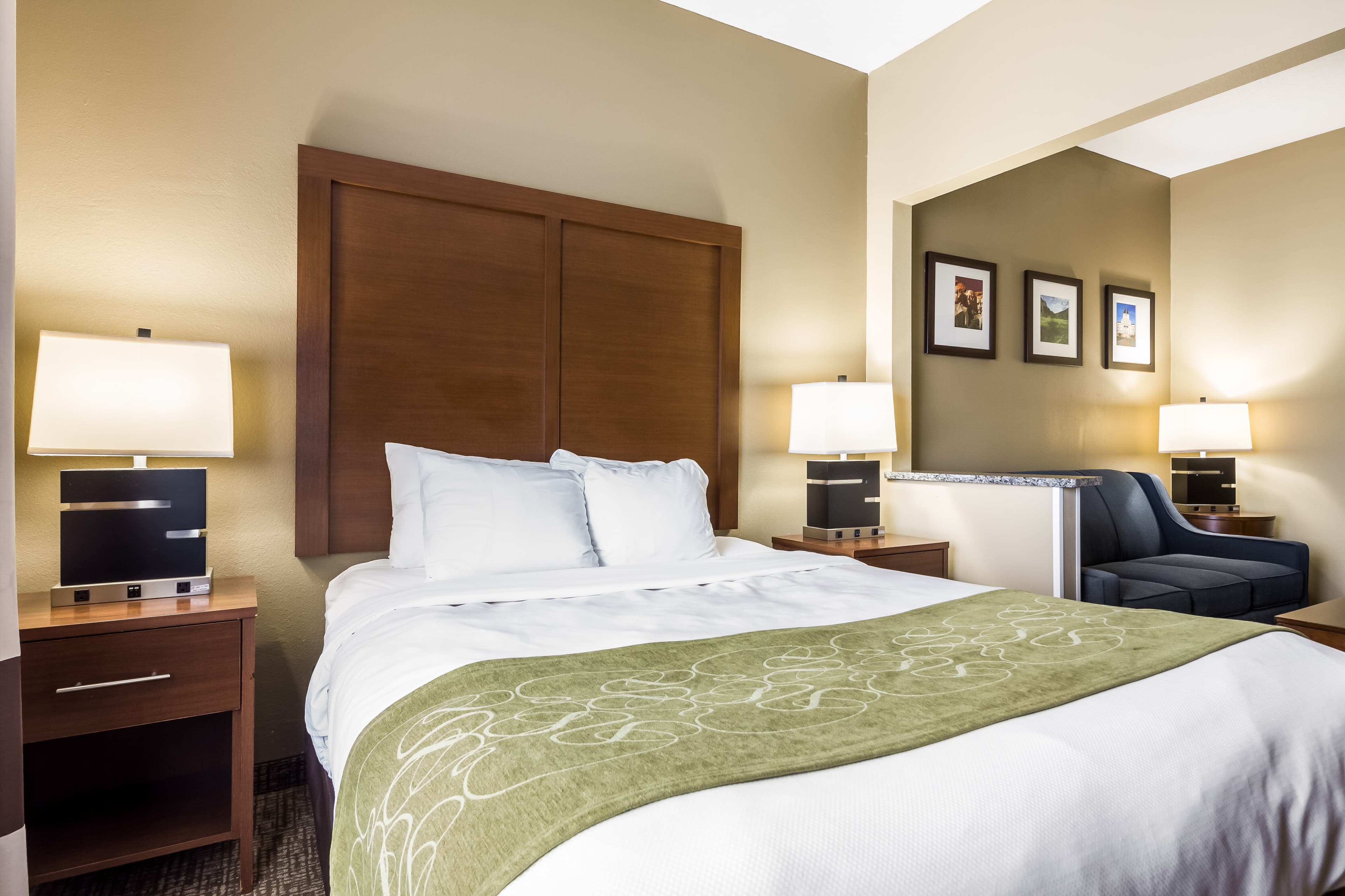 Comfort Suites Sioux Falls Mall District — 6
