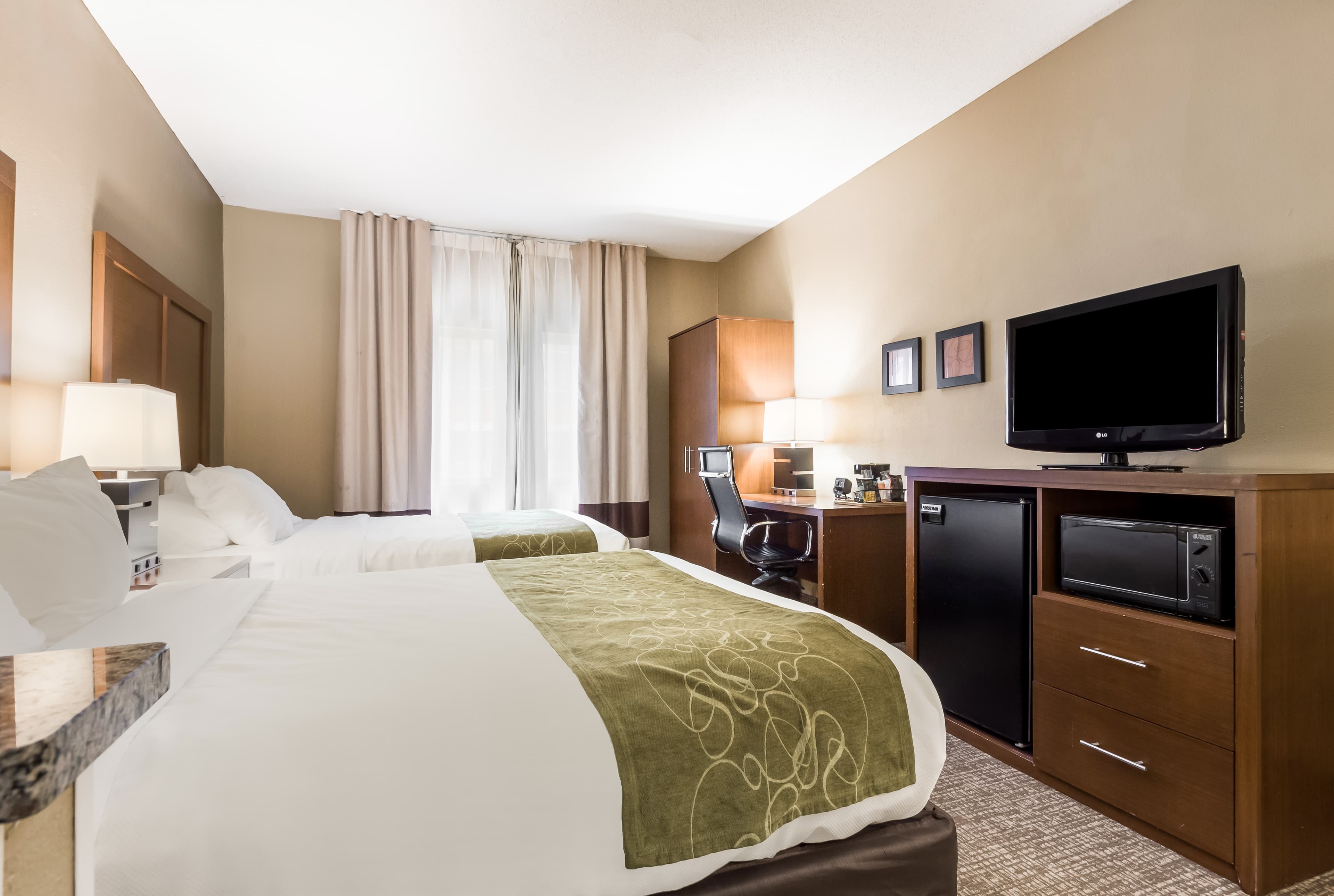 Comfort Suites Sioux Falls Mall District — 13