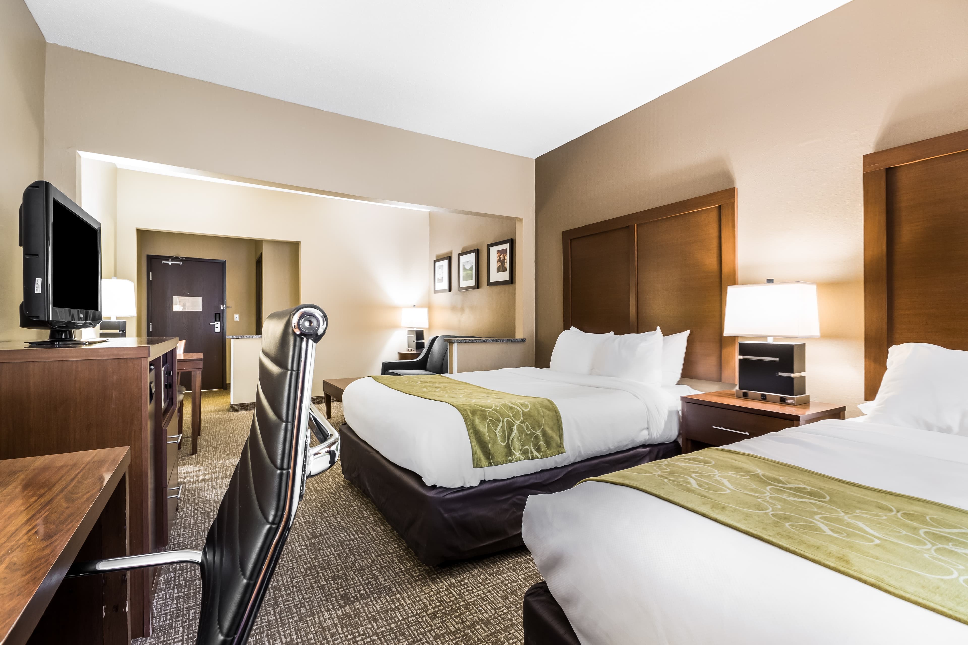 Comfort Suites Sioux Falls Mall District — 14