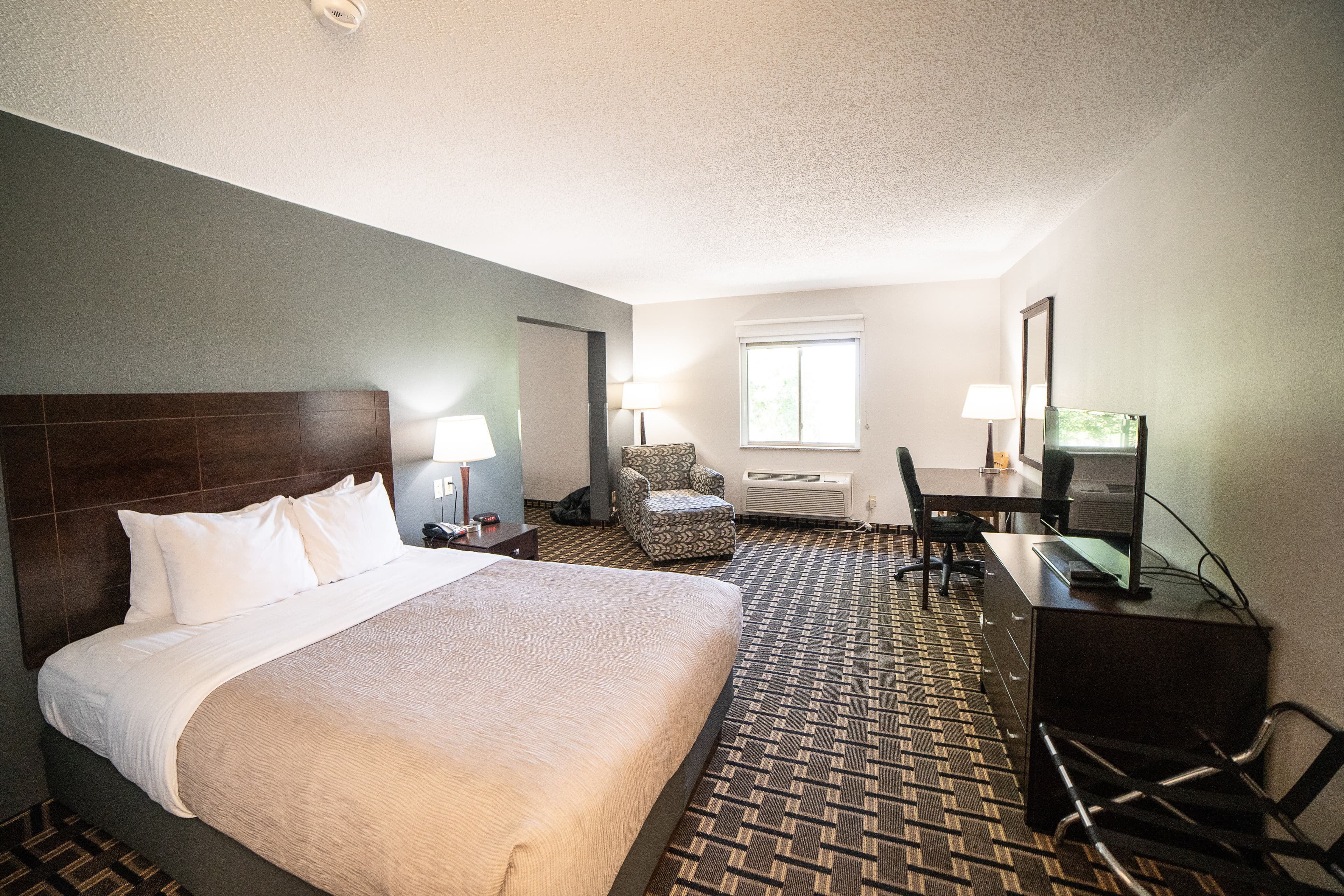 Quality Inn & Suites Watertown near Prairie Lakes Ice Arena — 27