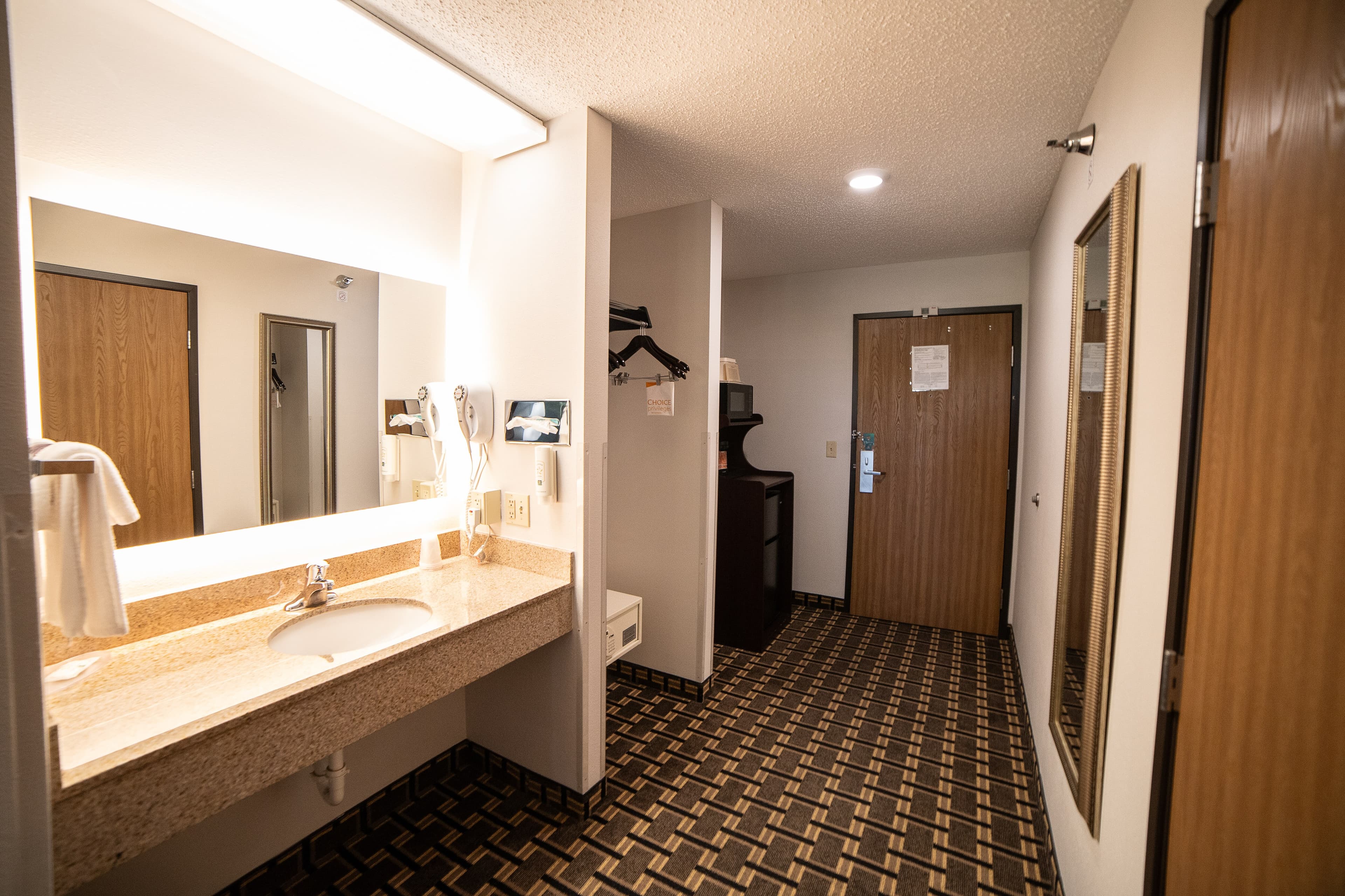 Quality Inn & Suites Watertown near Prairie Lakes Ice Arena — 31
