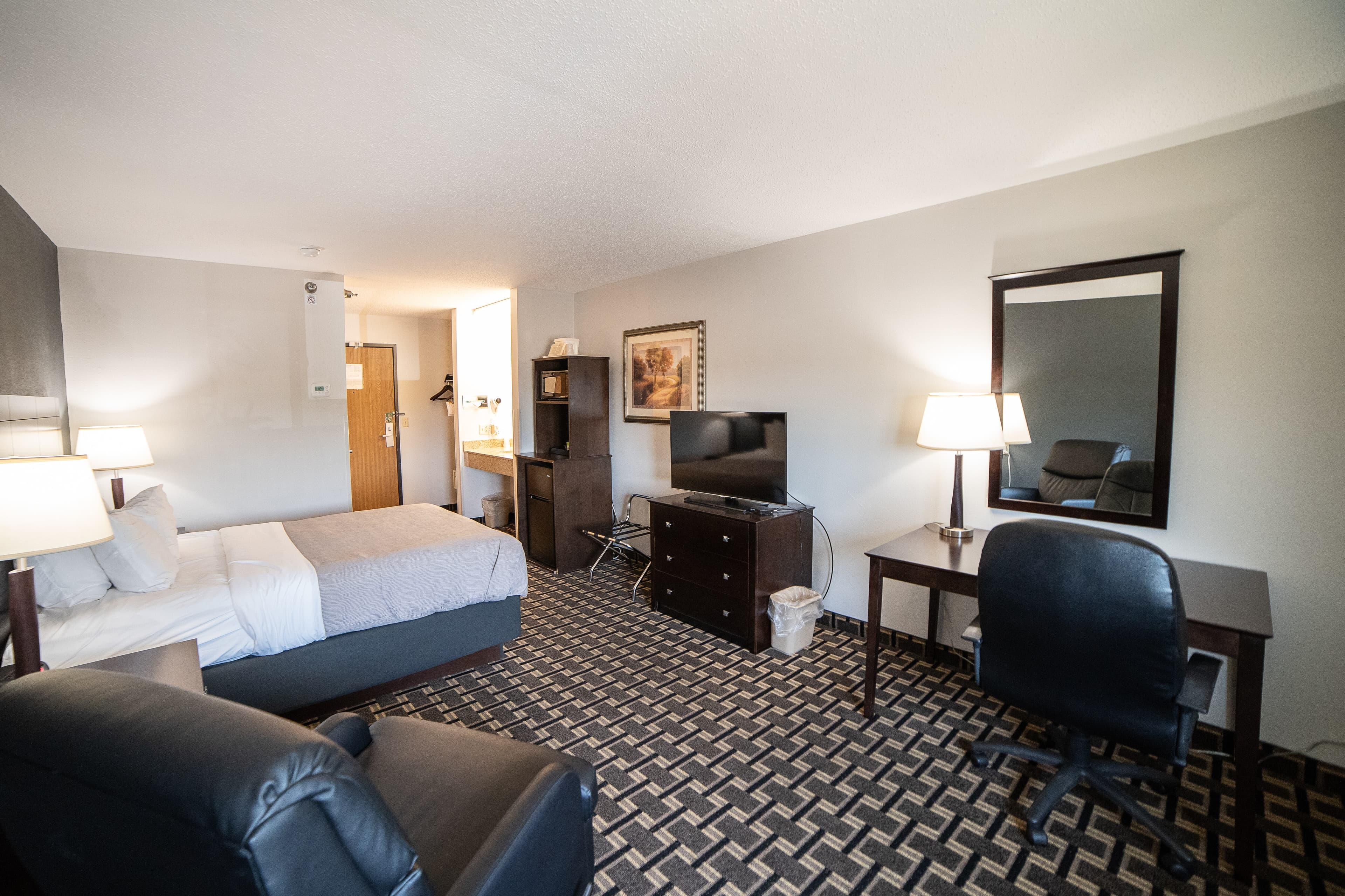 Quality Inn & Suites Watertown near Prairie Lakes Ice Arena — 17