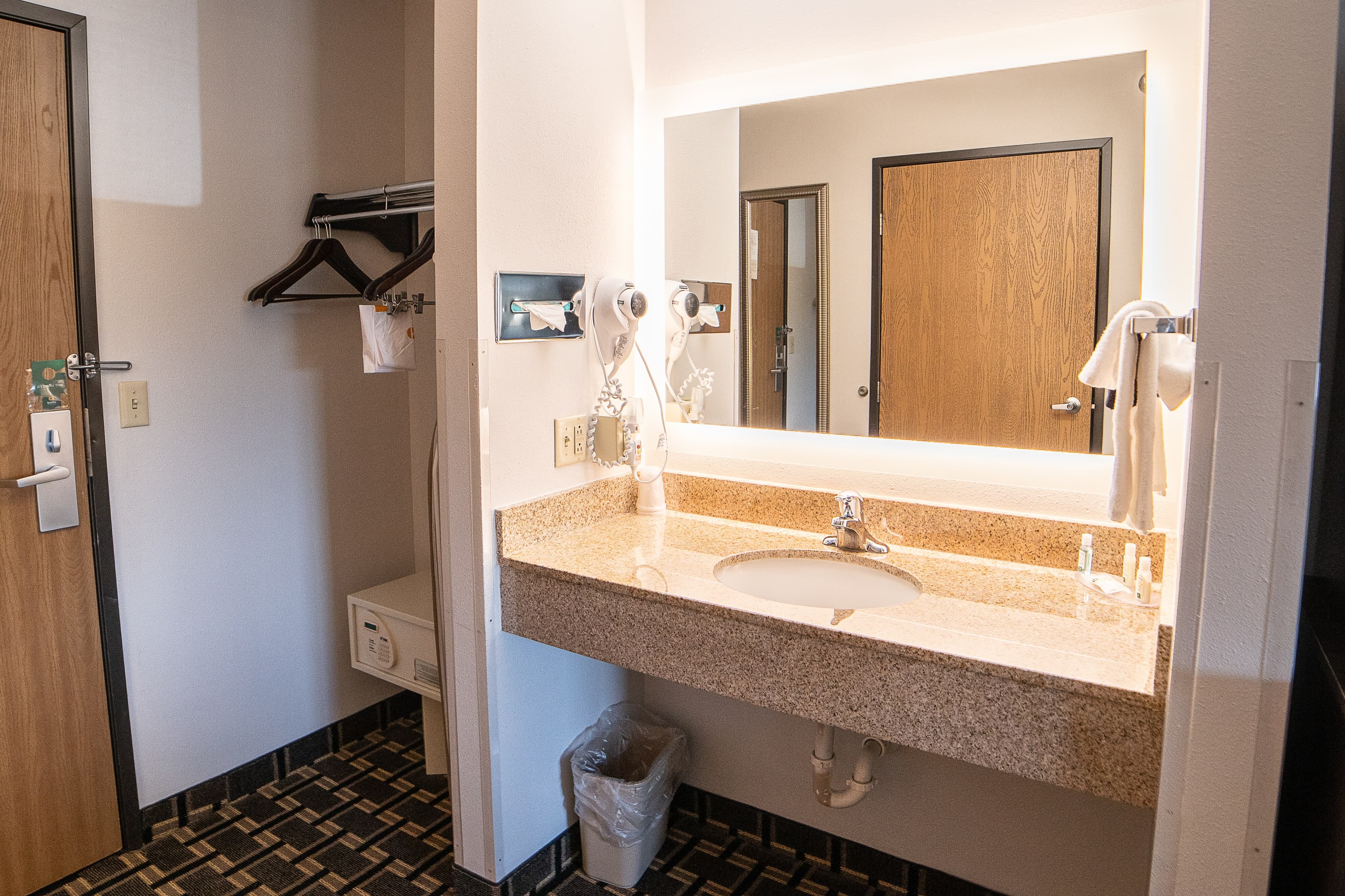 Quality Inn & Suites Watertown near Prairie Lakes Ice Arena — 19