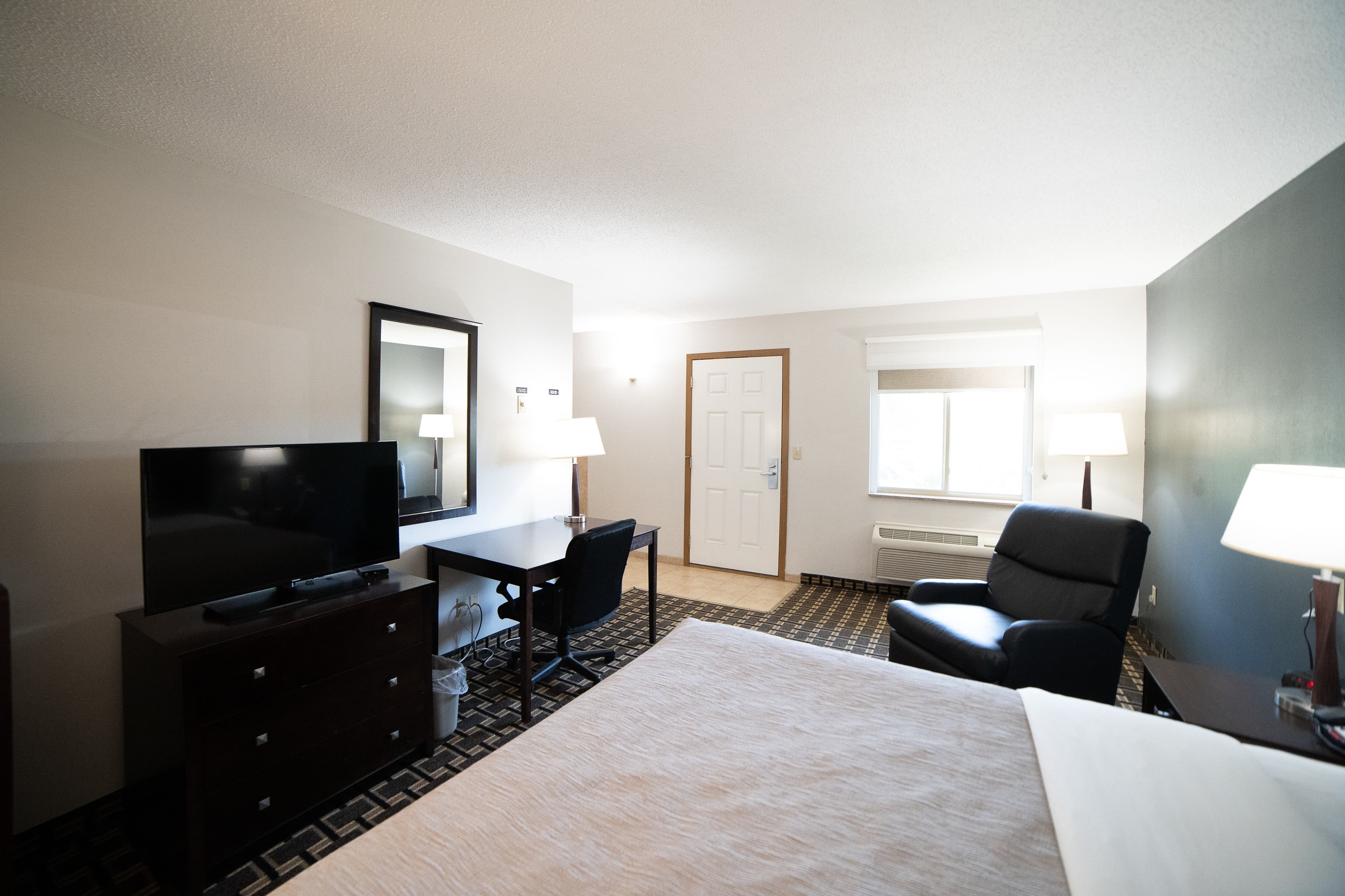 Quality Inn & Suites Watertown near Prairie Lakes Ice Arena — 32