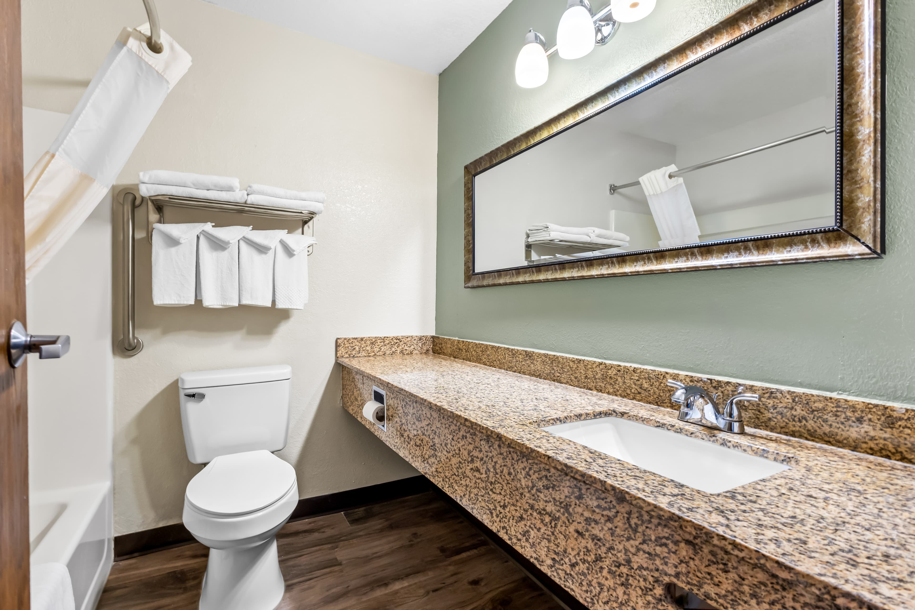 Quality Inn Brookings-University — 23