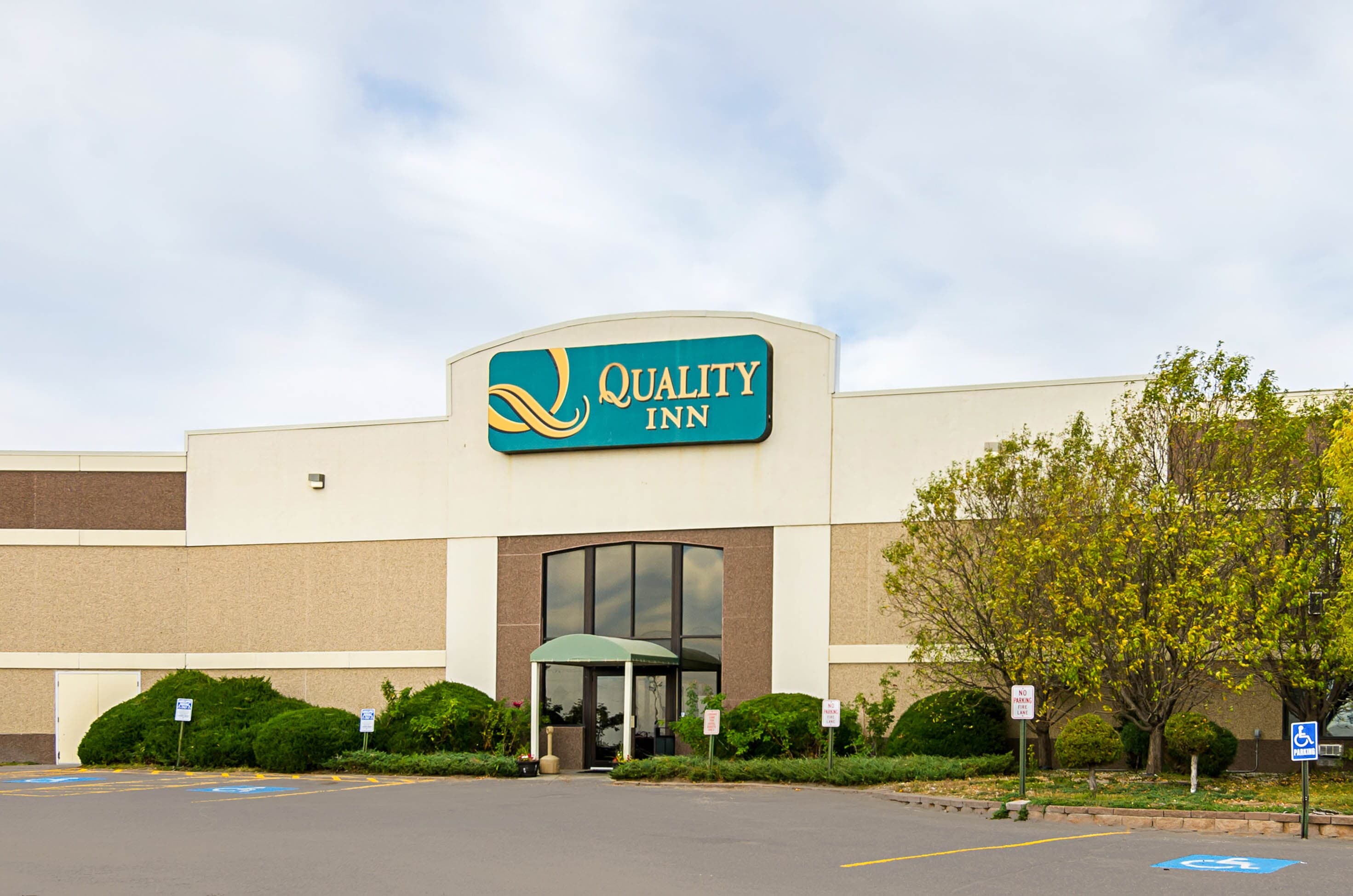 Quality Inn Rosebud Casino - Image 1