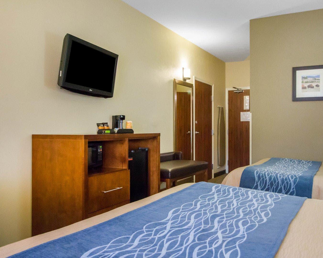 Comfort Inn & Suites Deadwood - Image 3