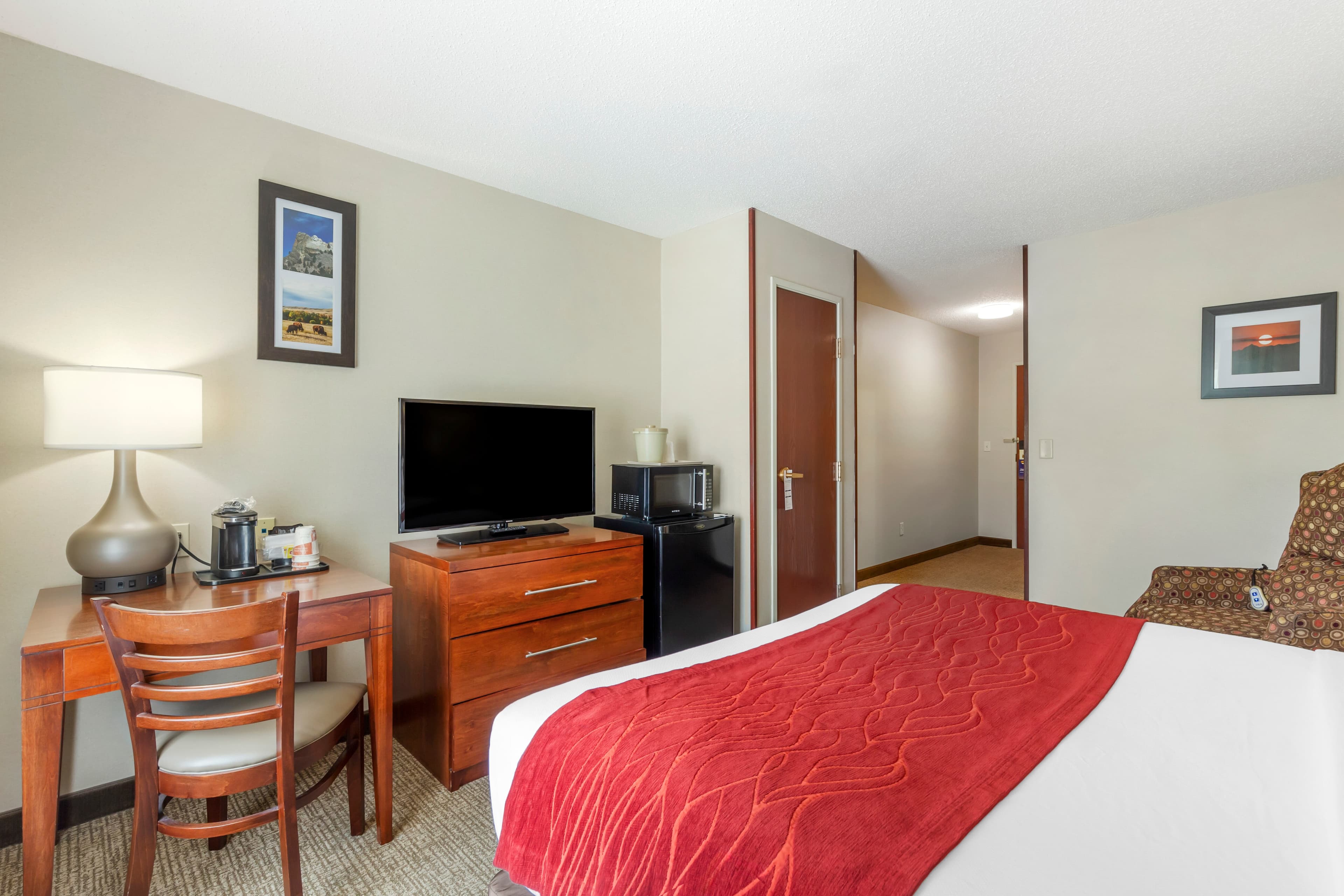 Comfort Inn & Suites Rapid City South - Mt Rushmore Gateway — 4