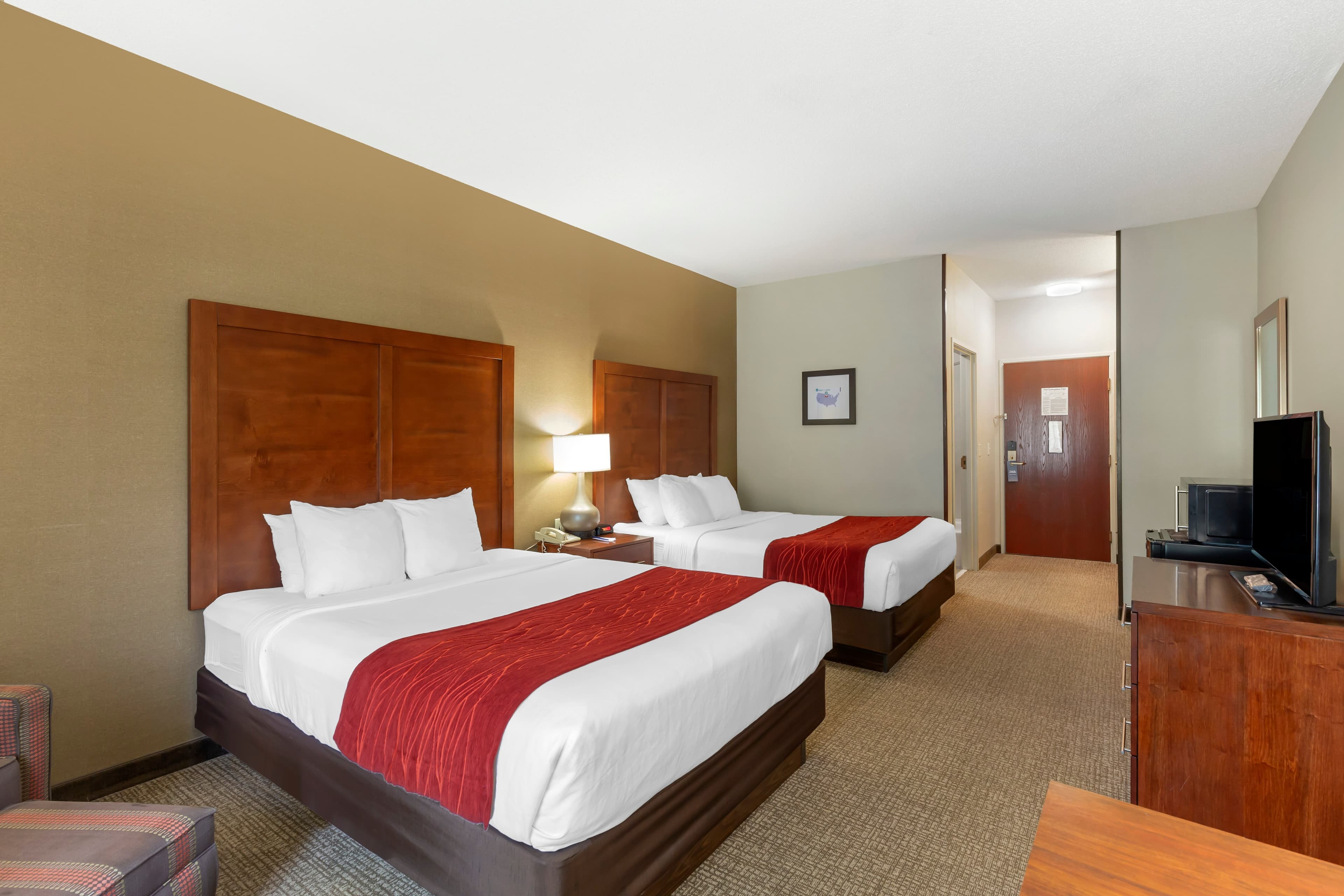 Comfort Inn & Suites Rapid City South - Mt Rushmore Gateway — 13