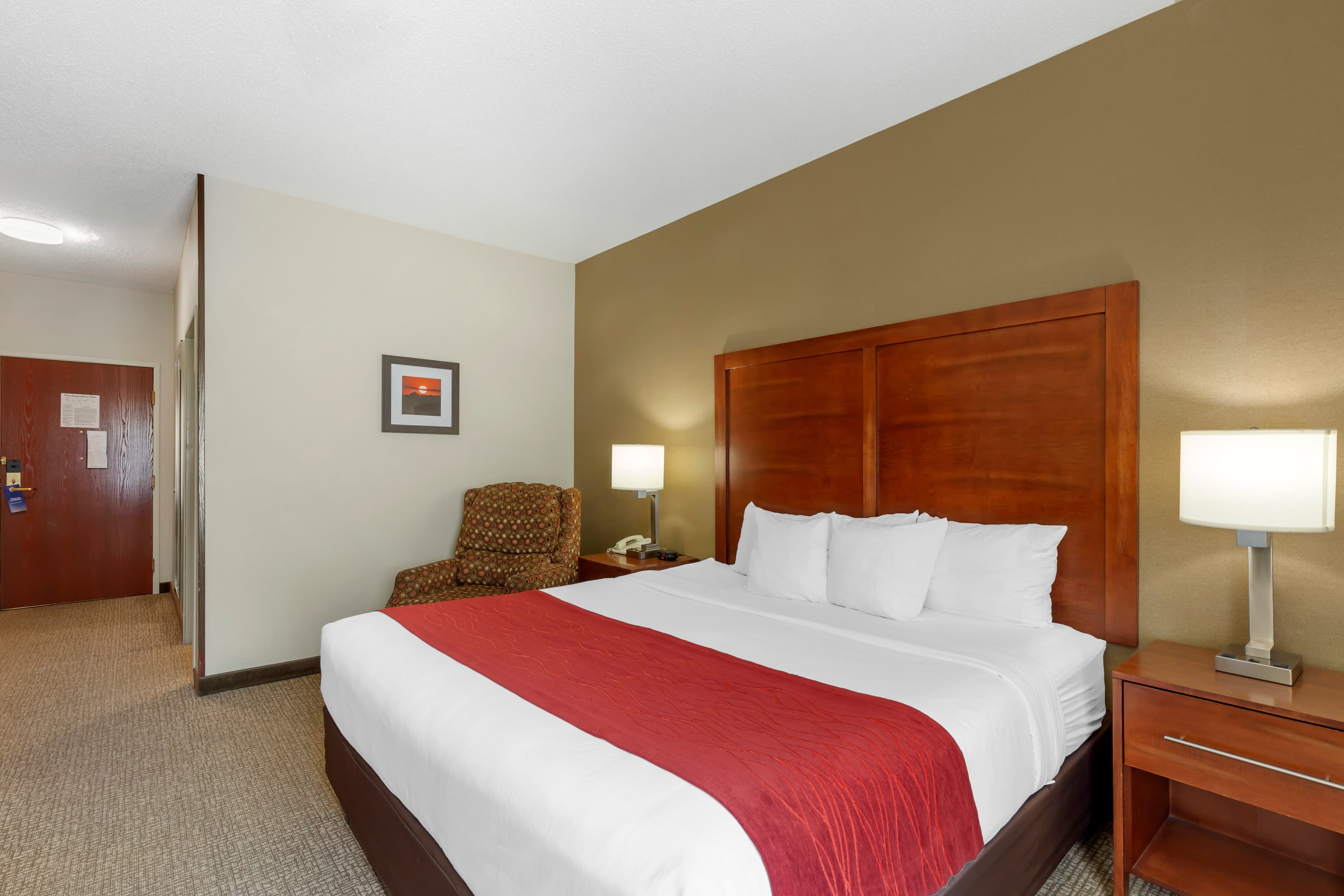 Comfort Inn & Suites Rapid City South - Mt Rushmore Gateway — 6