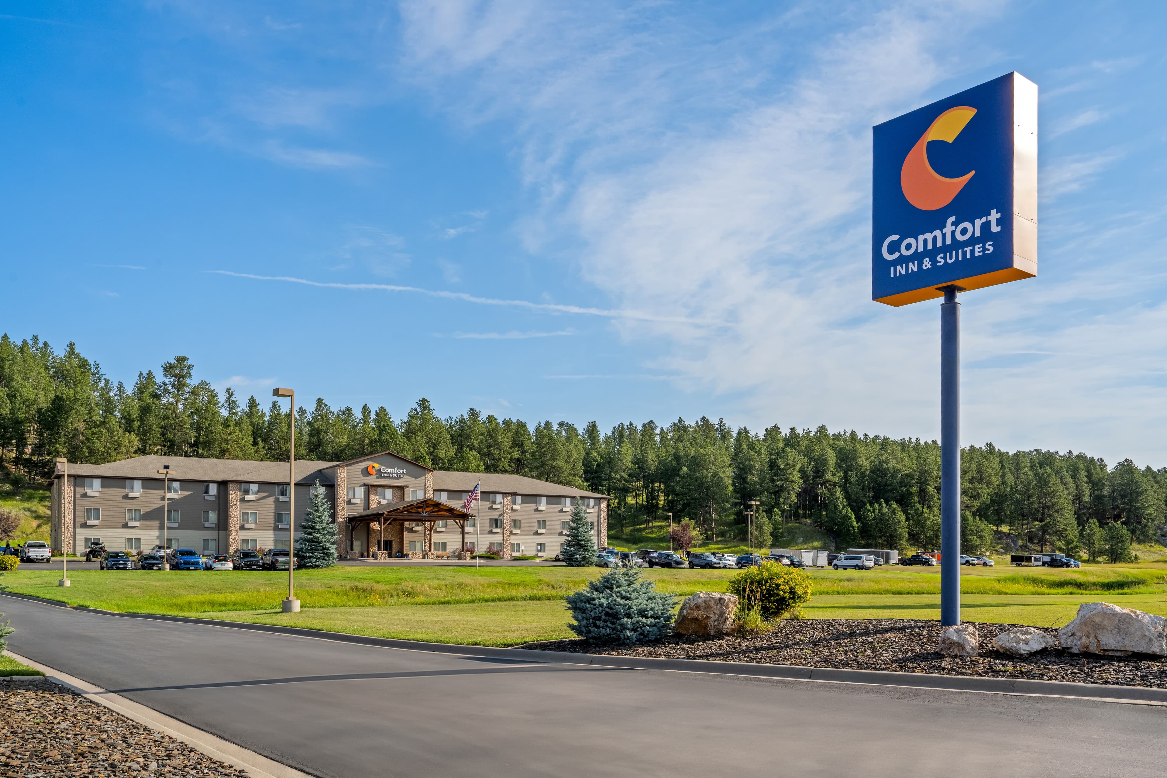 Comfort Inn & Suites Custer - Crazy Horse Area - Image 1