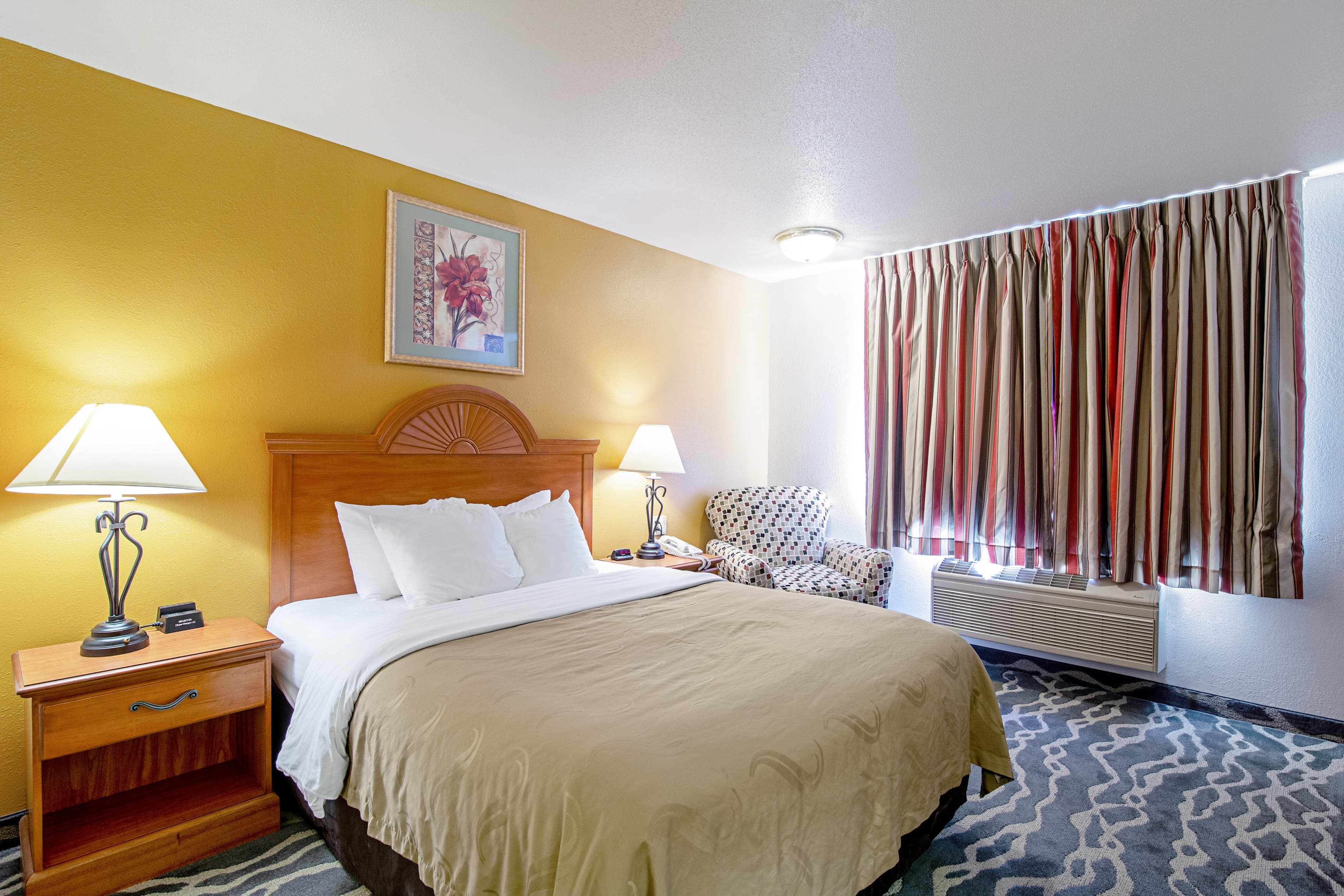 Quality Inn Huron - Image 2