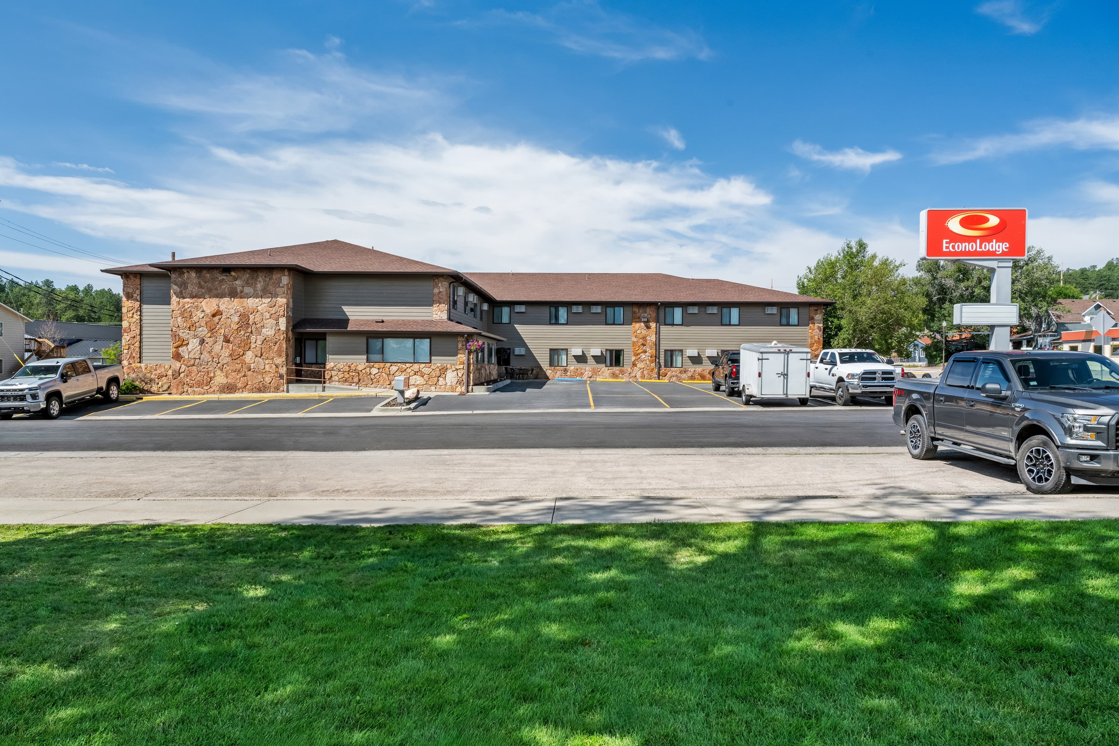 Econo Lodge Custer - Crazy Horse Area - Image 1
