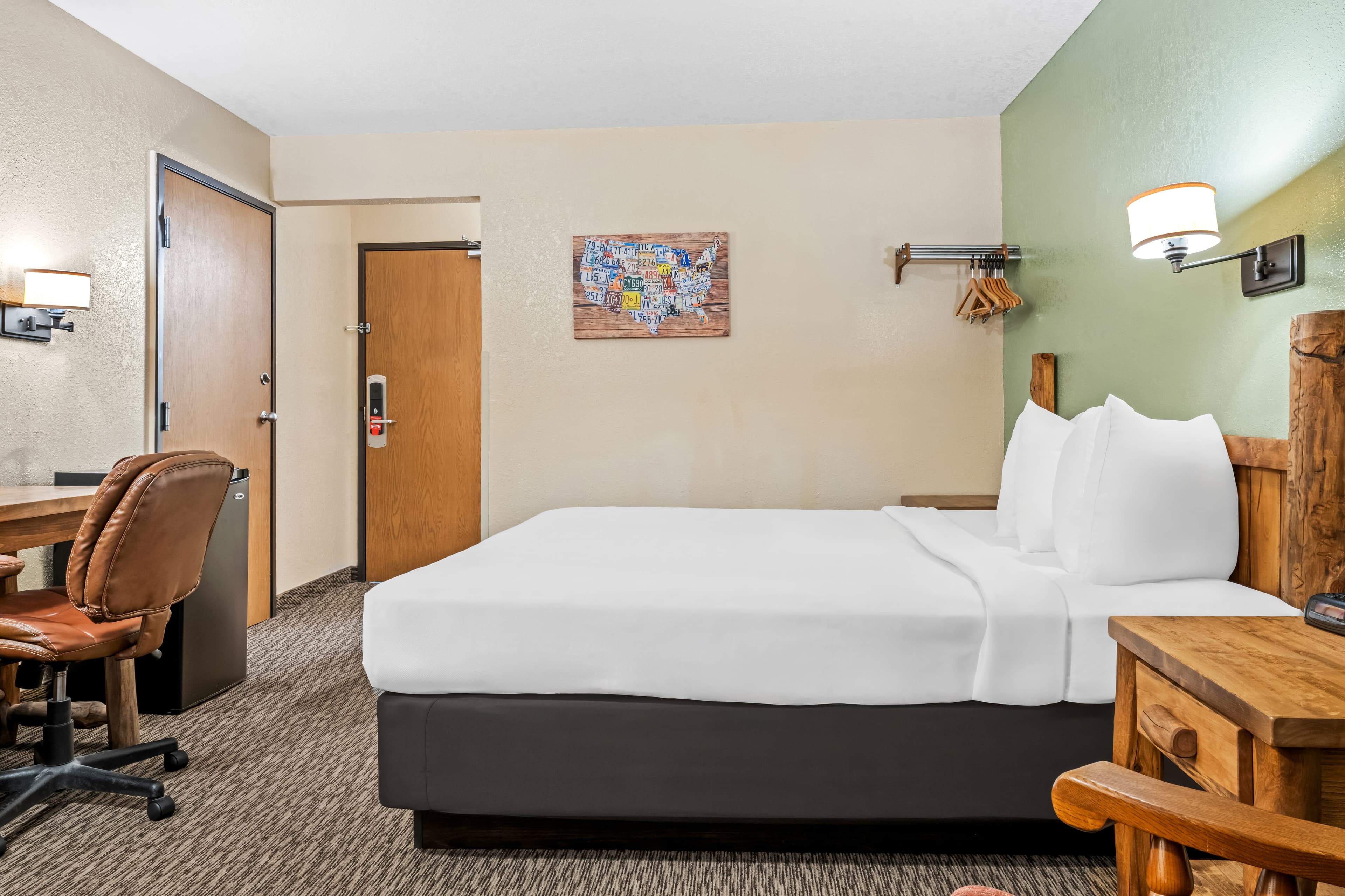Econo Lodge Custer - Crazy Horse Area — 8