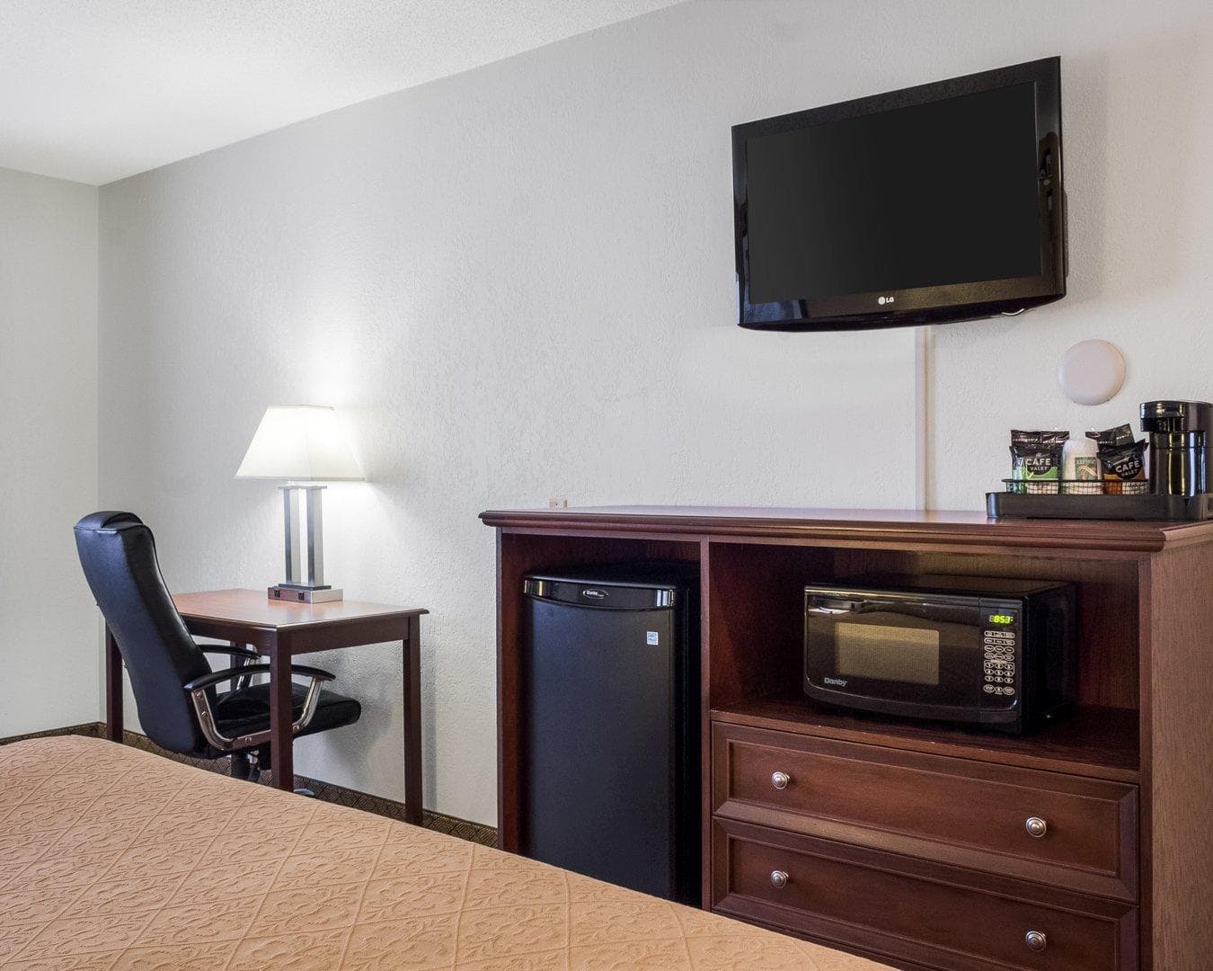 Quality Inn Oacoma - Chamberlain - Image 3