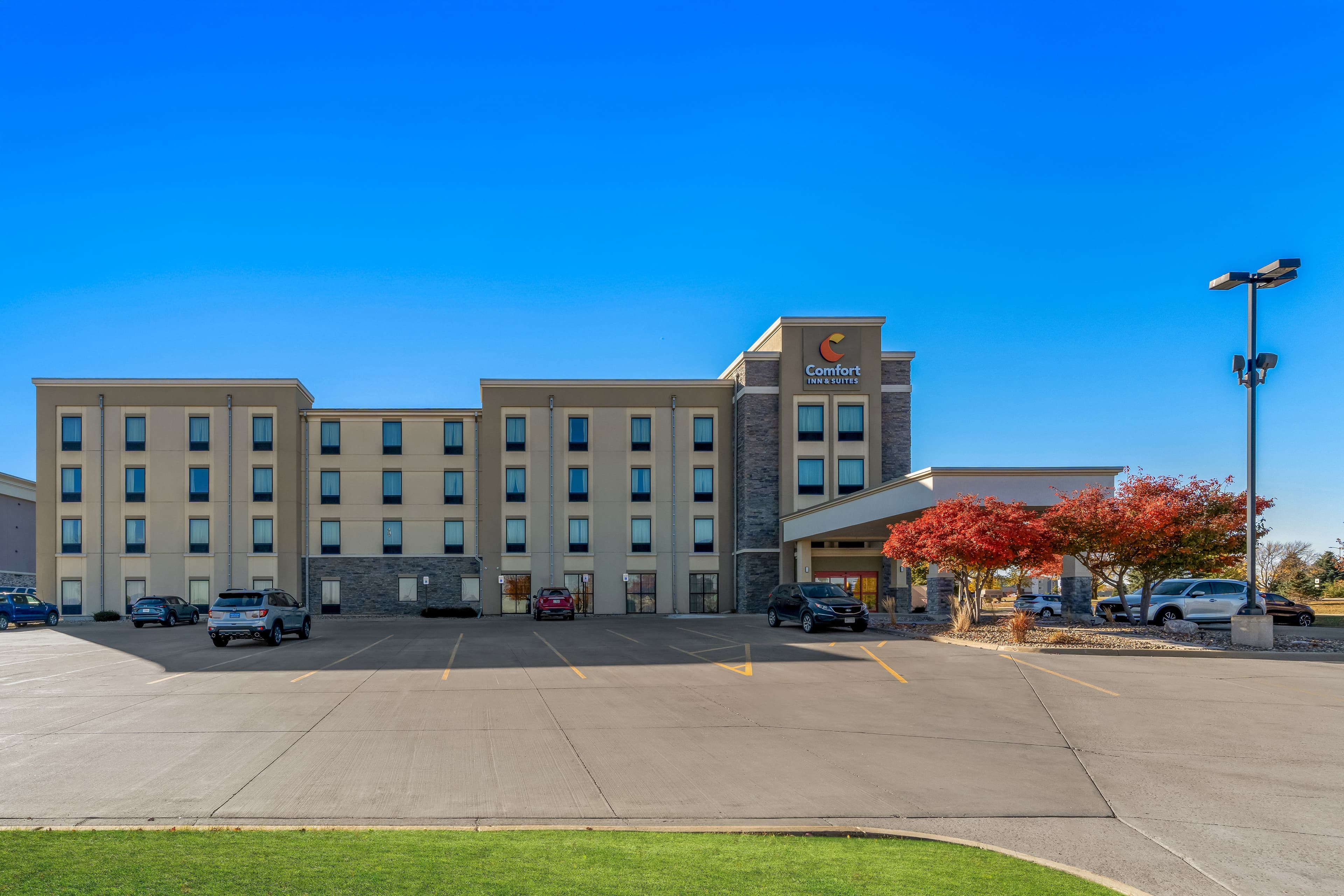 Comfort Inn & Suites Avera Southwest