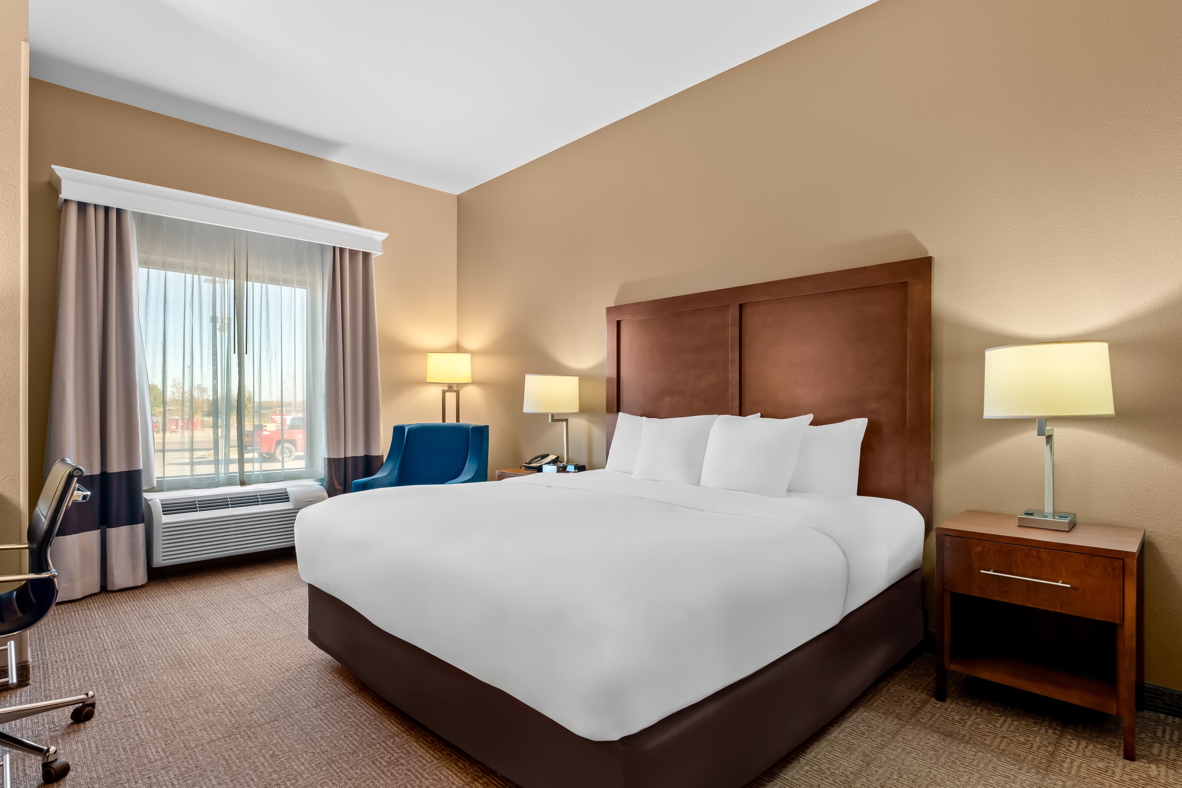 Comfort Inn & Suites Avera Southwest — 2