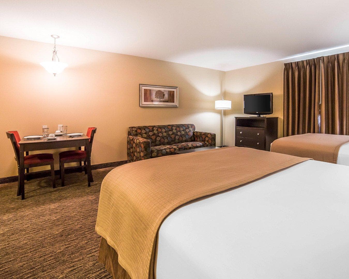 MainStay Suites Rapid City — 14