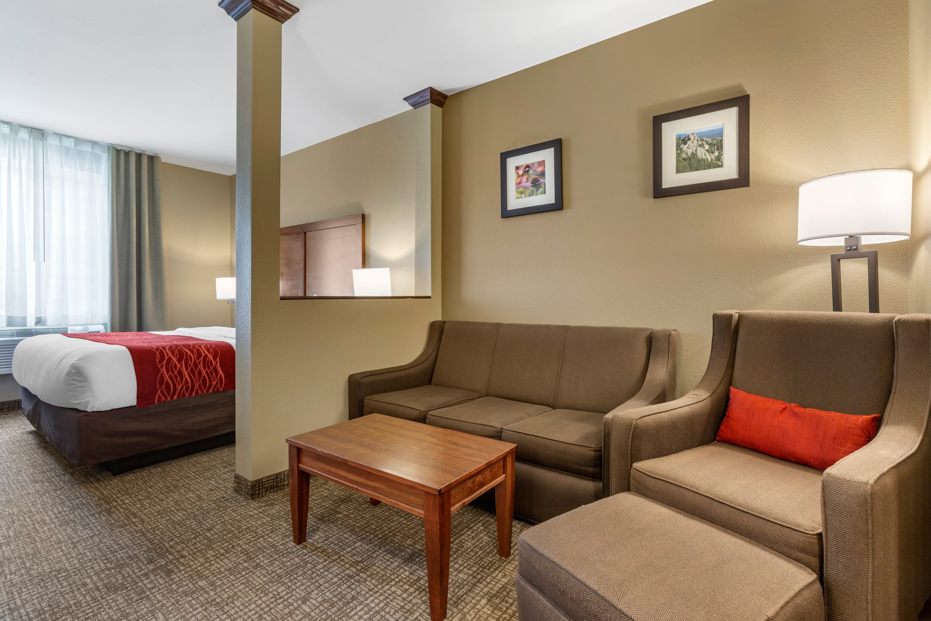 Comfort Inn & Suites Near Mt. Rushmore — 17