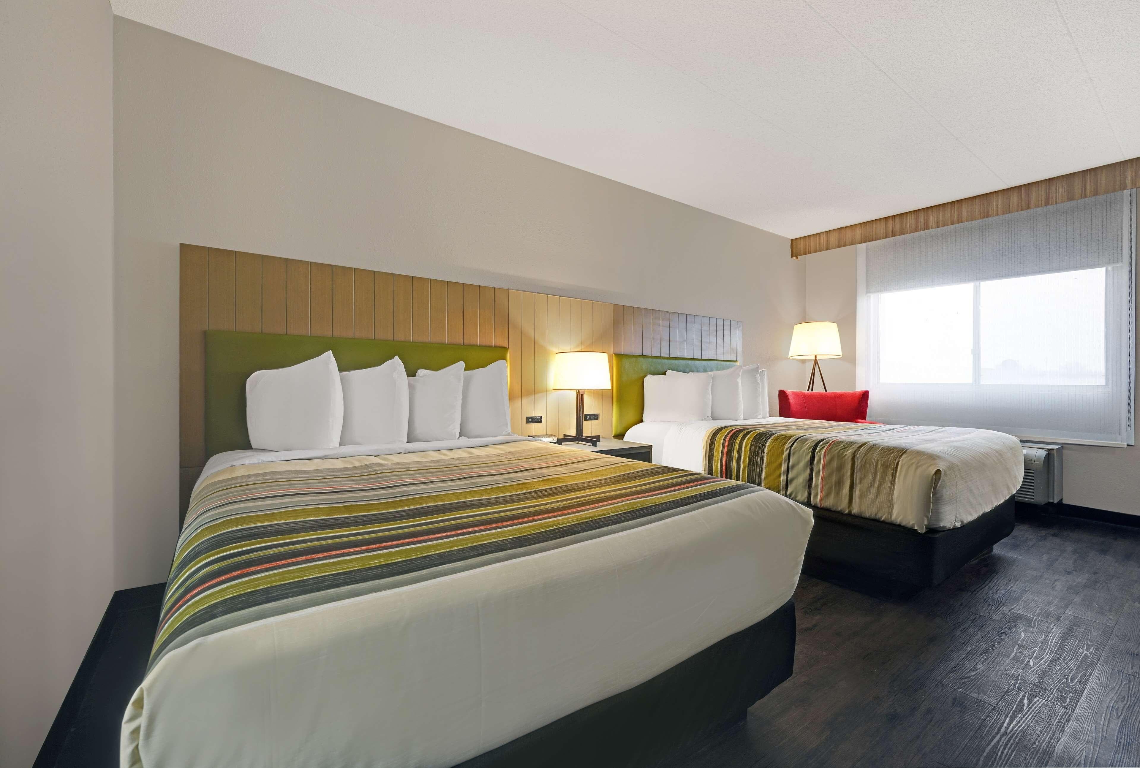 Country Inn & Suites by Radisson, Pierre, SD - Image 5