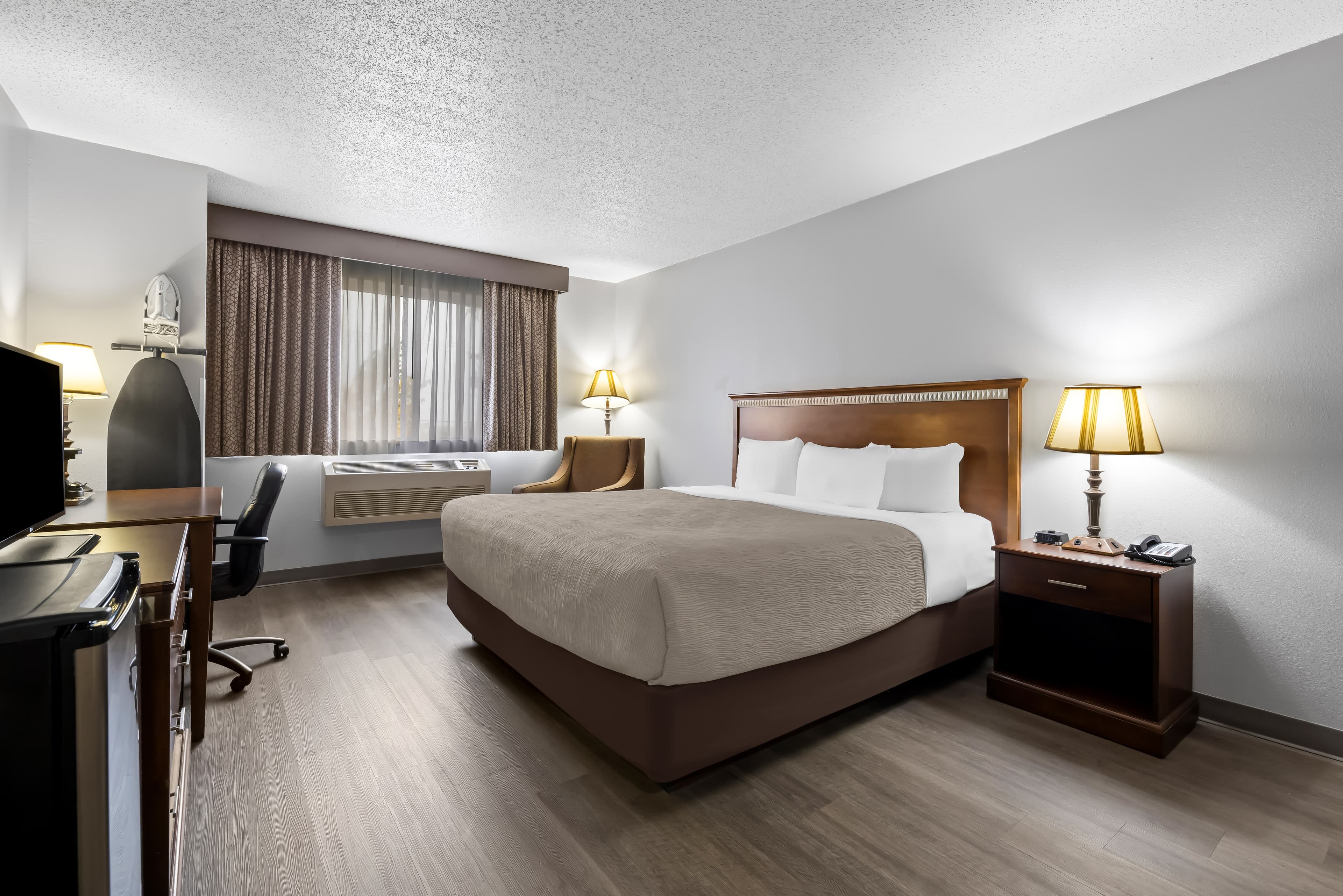 Quality Inn near Monument Health Rapid City Hospital — 7