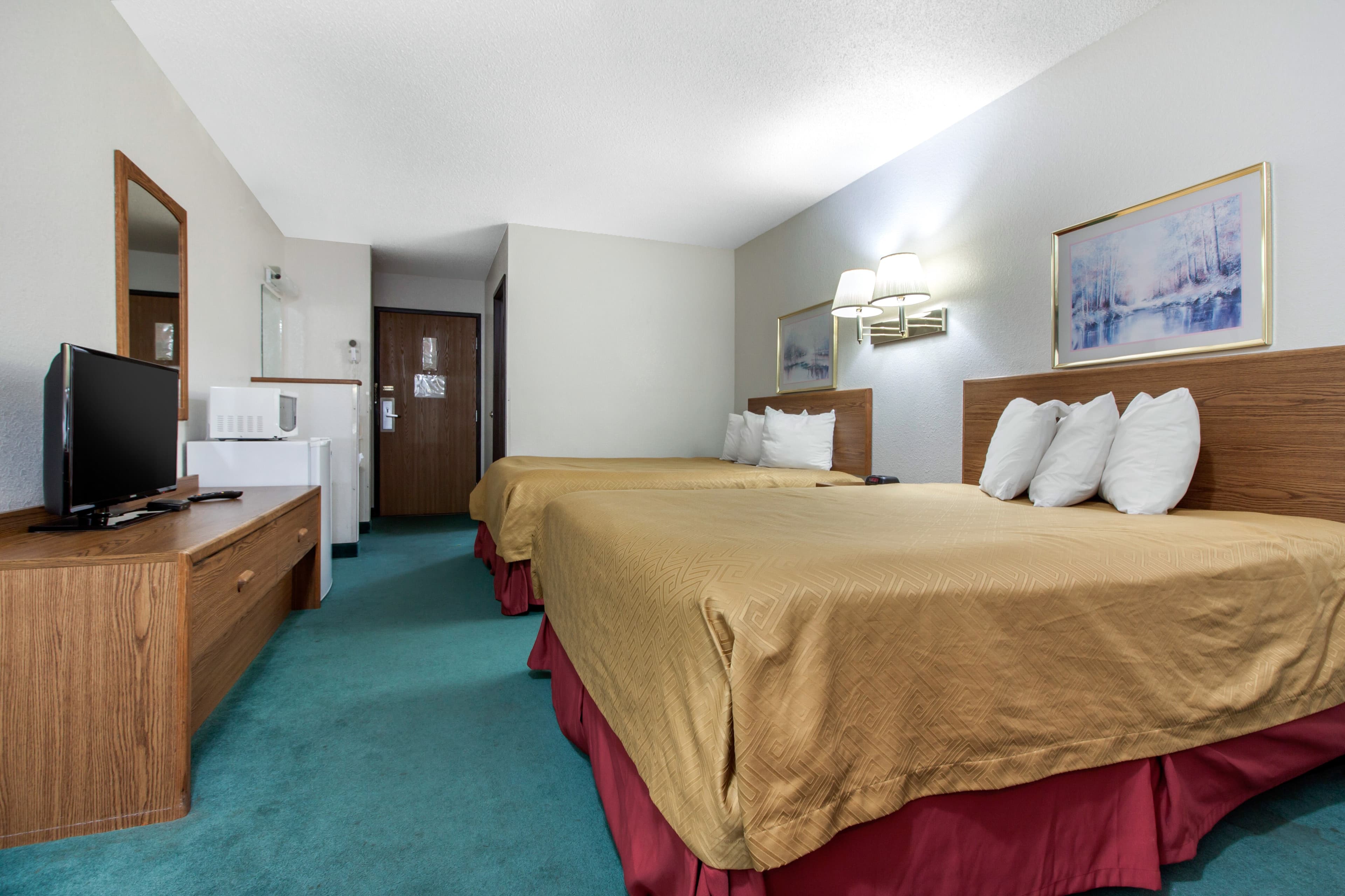 Econo Lodge Oacoma - Chamberlain West — 24