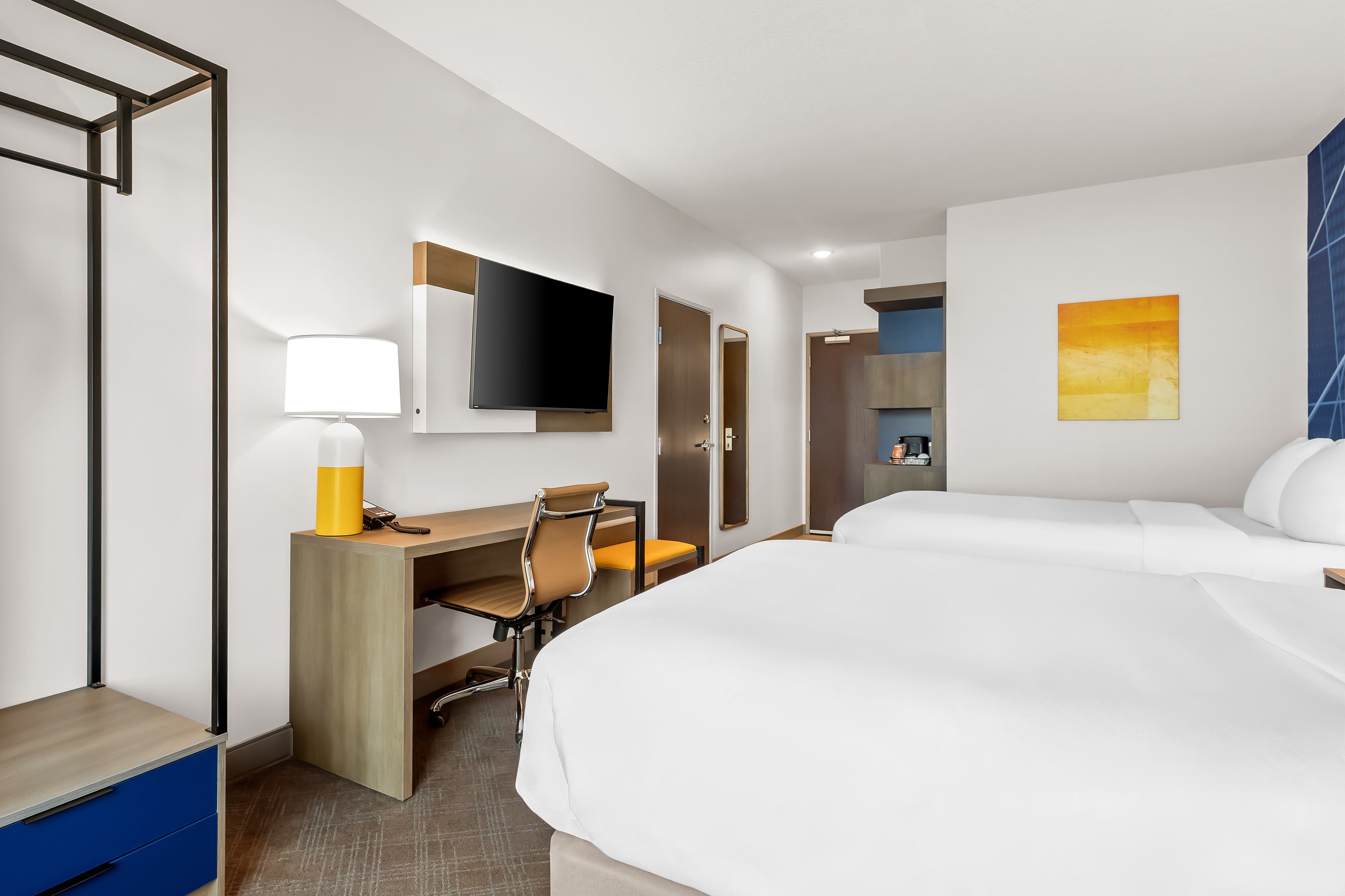 Comfort Inn & Suites at Sanford Sports Complex — 8