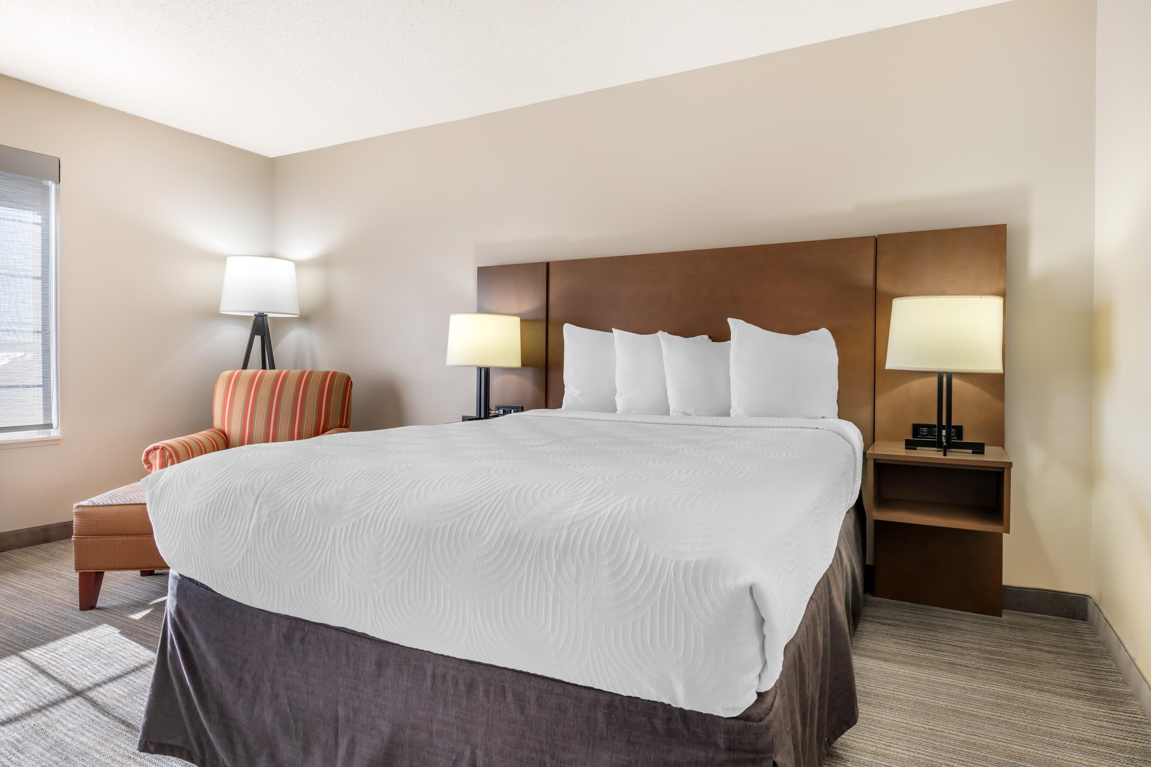 Country Inn & Suites by Radisson, Watertown, SD — 14