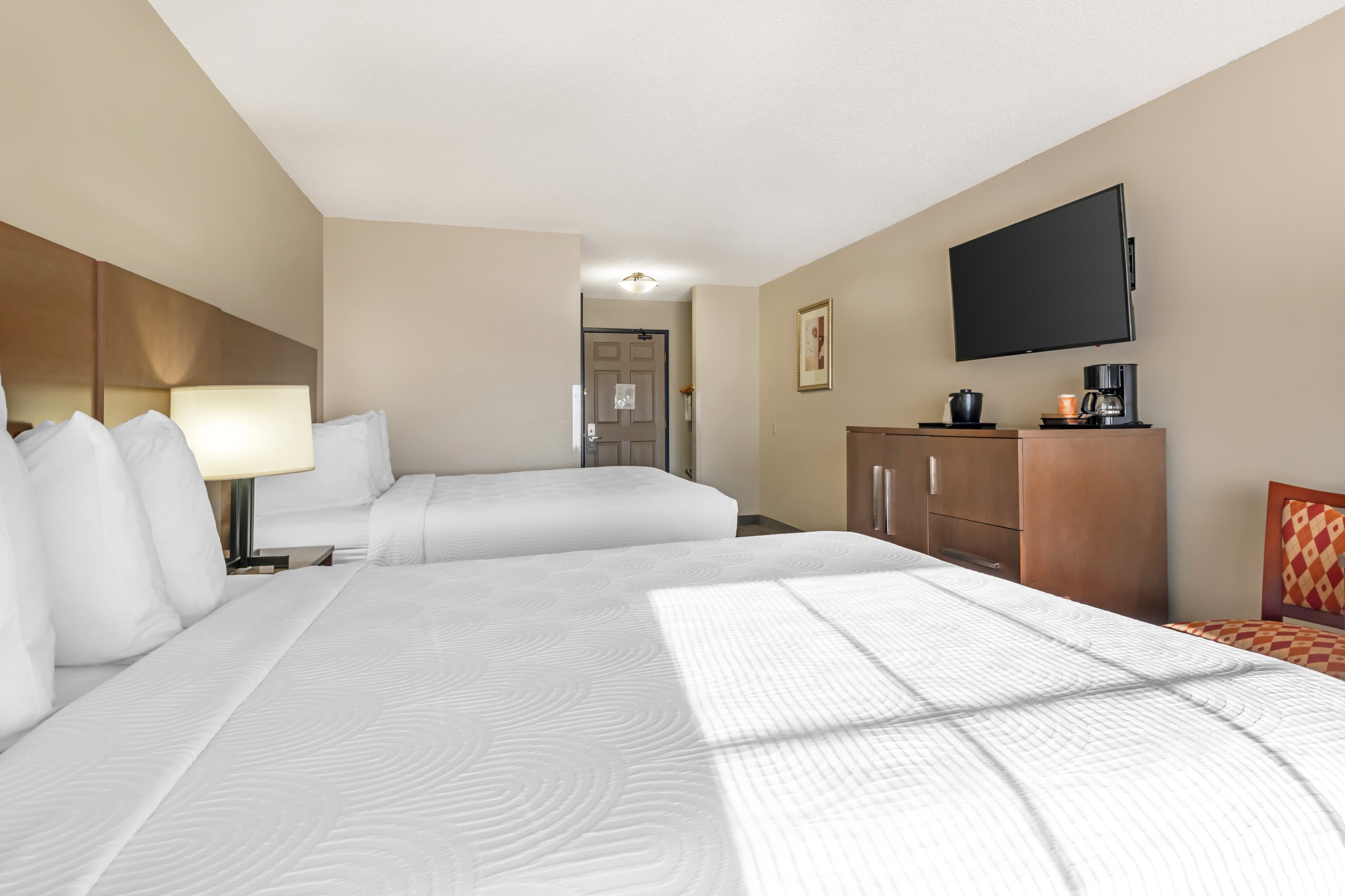 Country Inn & Suites by Radisson, Watertown, SD — 20