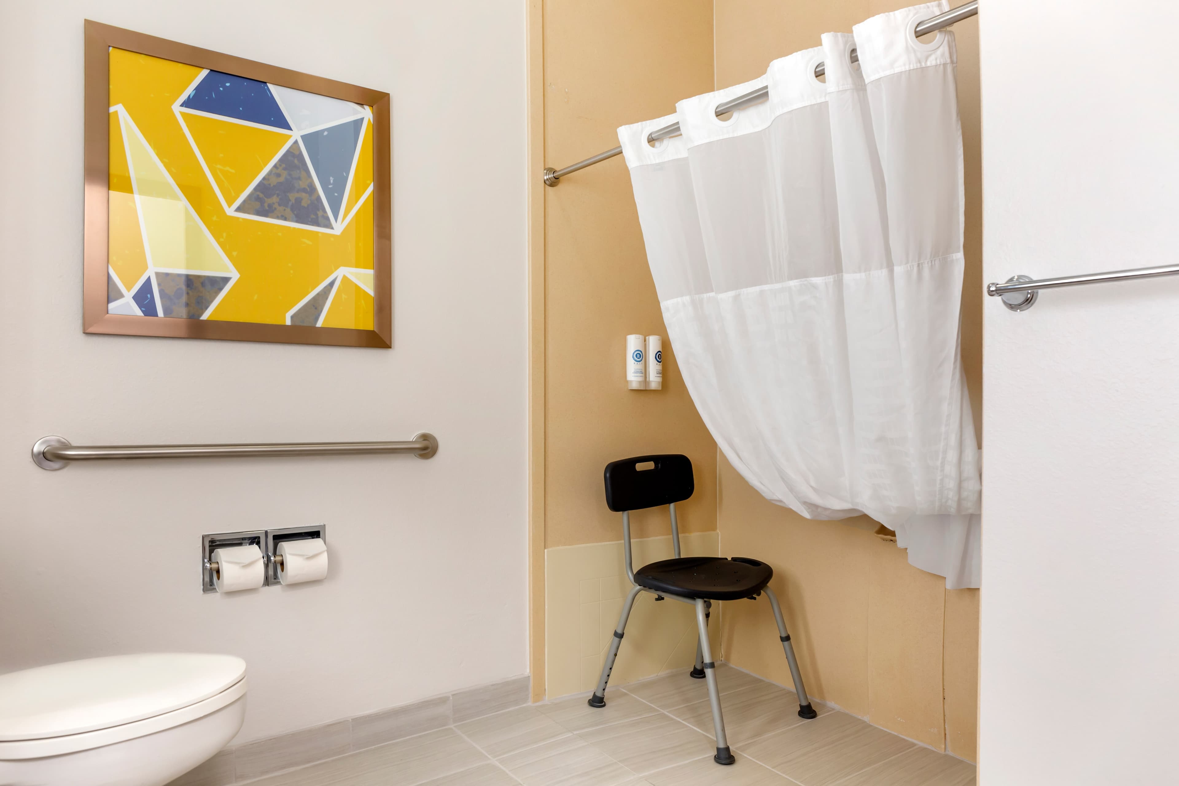 Comfort Inn & Suites Rapid City near Mt Rushmore — 12