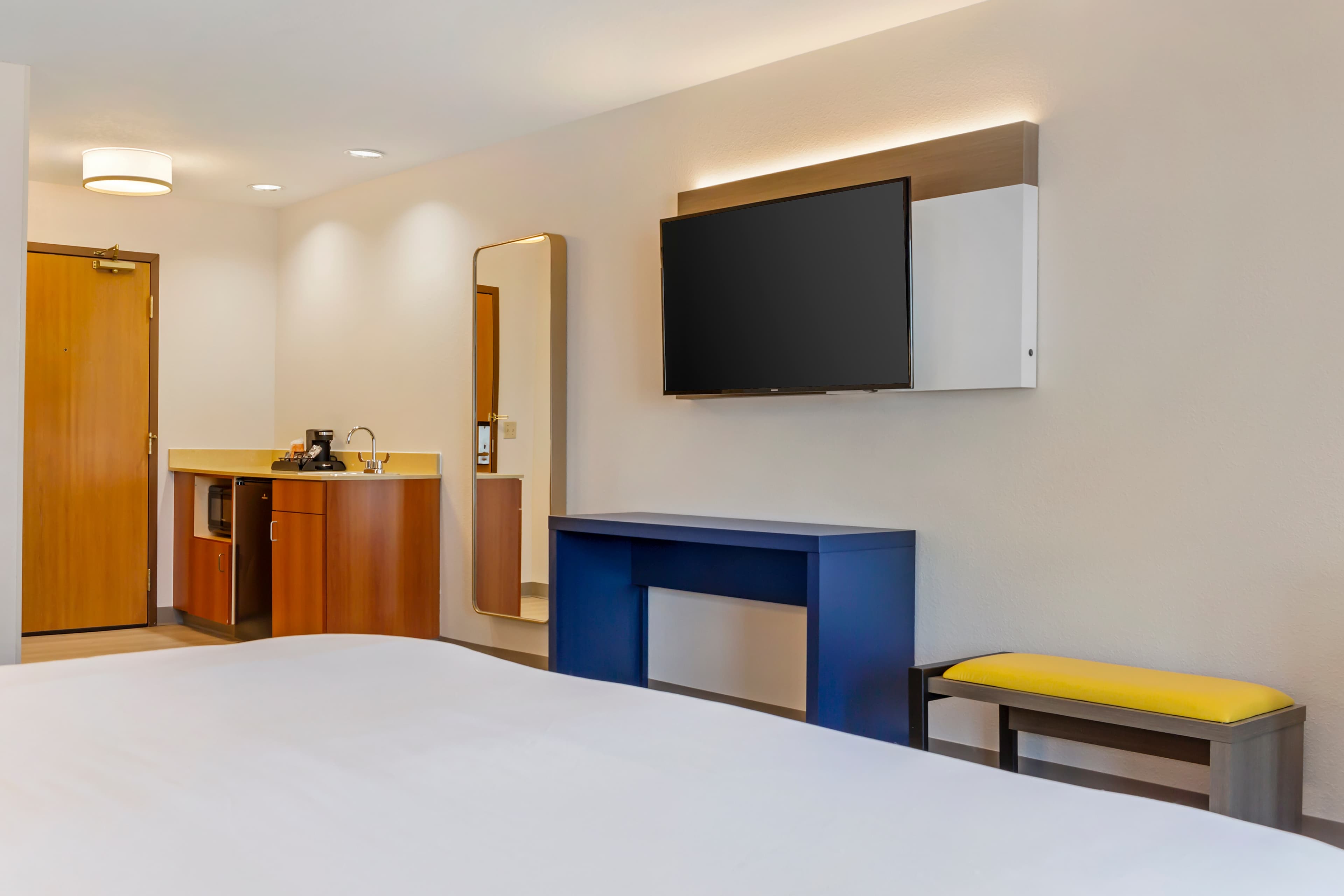 Comfort Inn & Suites Rapid City near Mt Rushmore — 37