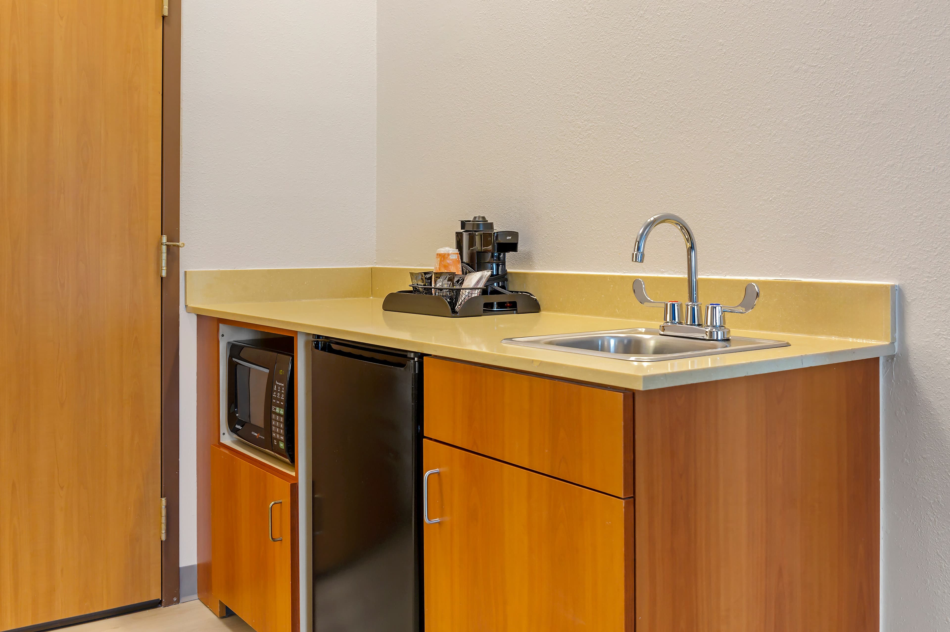Comfort Inn & Suites Rapid City near Mt Rushmore — 58