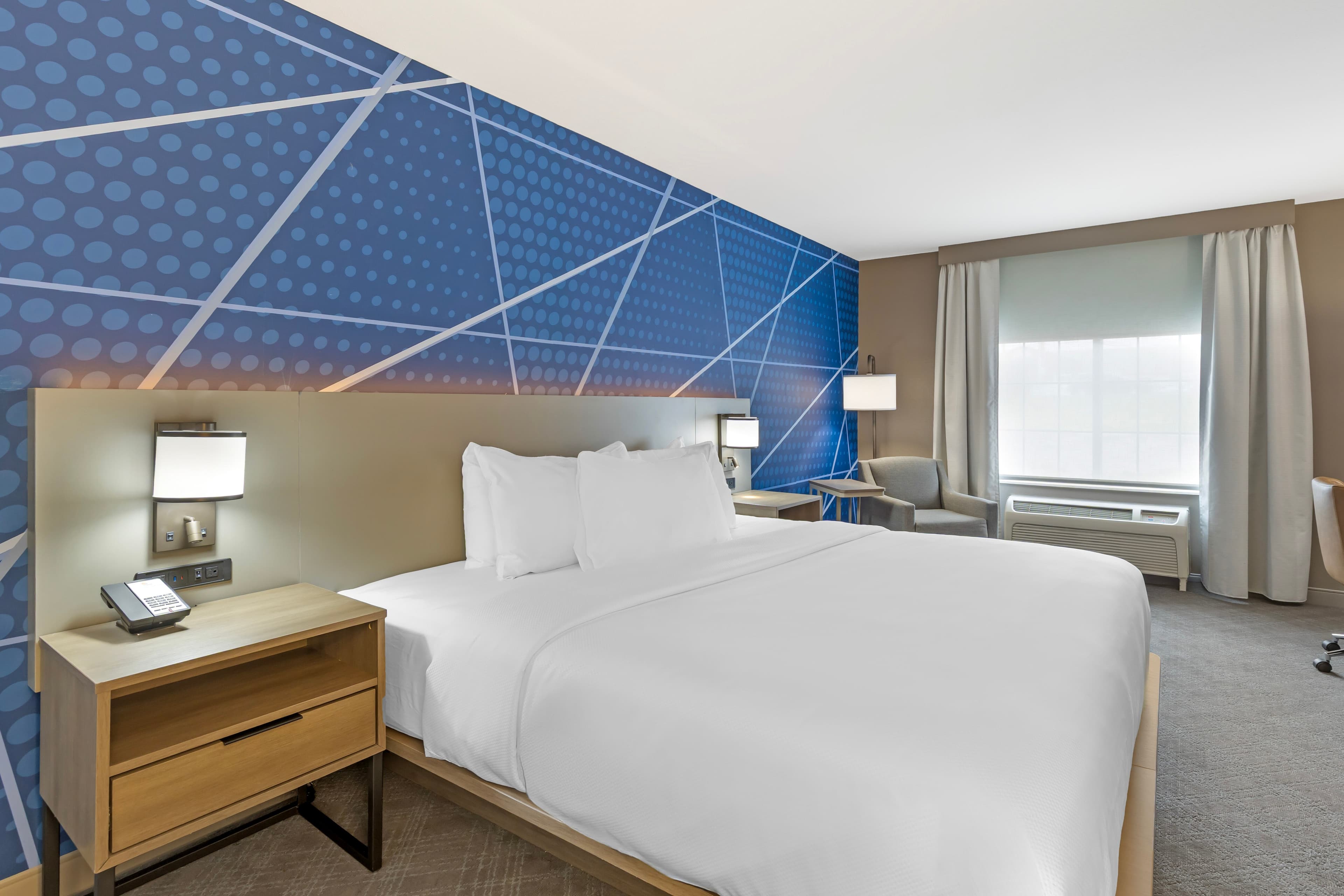 Comfort Inn & Suites Summerset - North Rapid City — 7