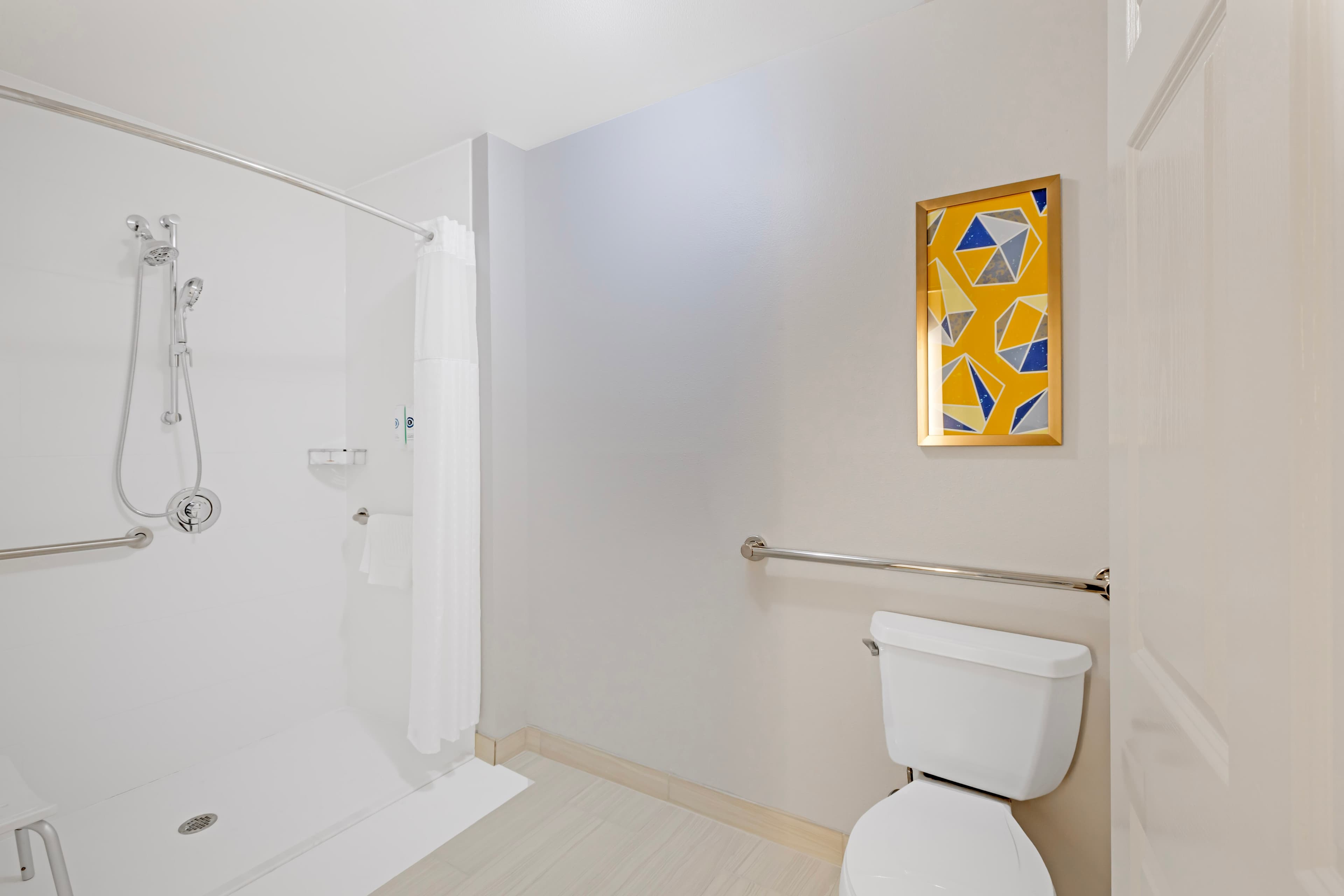 Comfort Inn & Suites Summerset - North Rapid City — 10