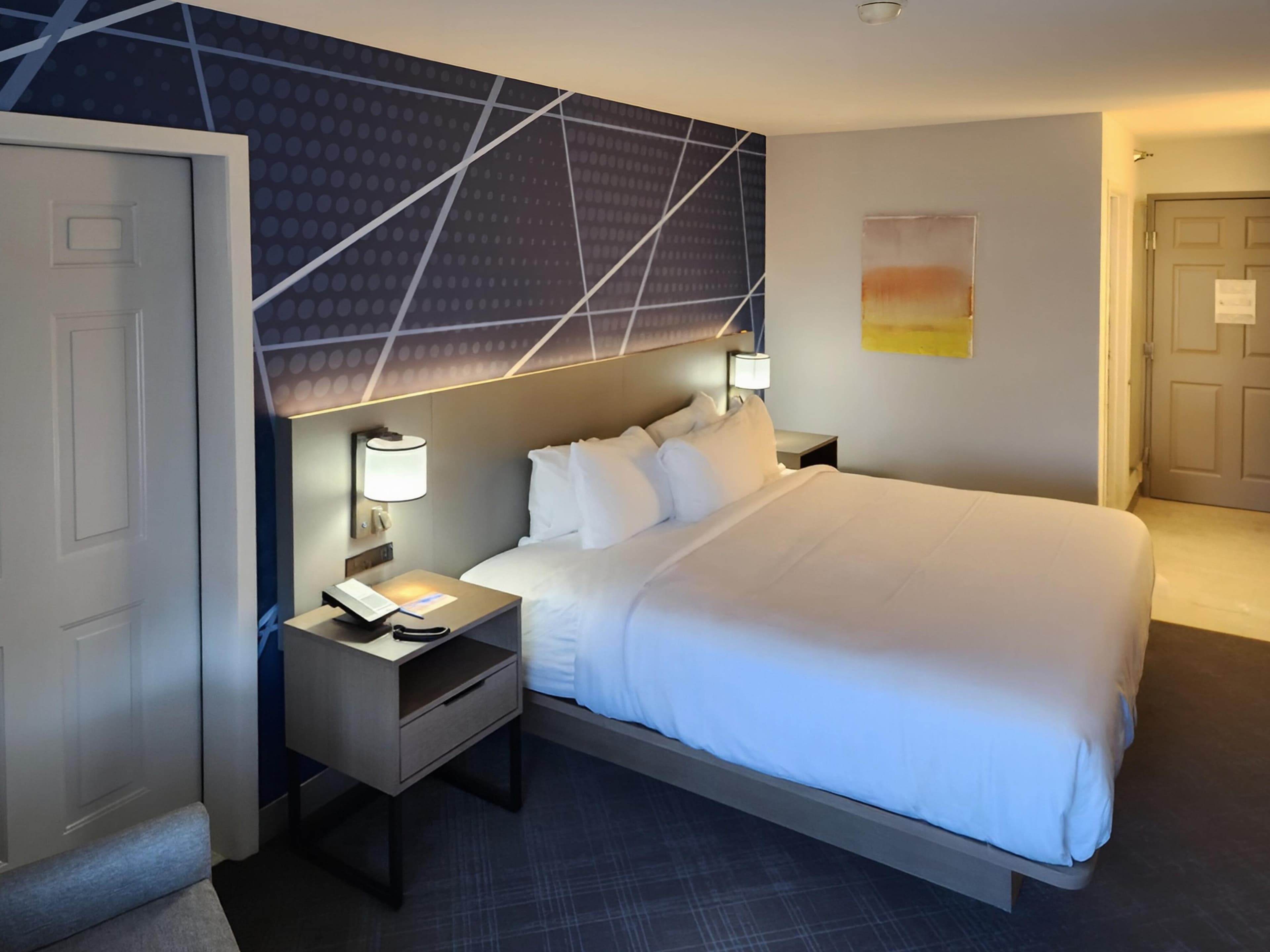 Comfort Inn & Suites Summerset - North Rapid City - Image 3