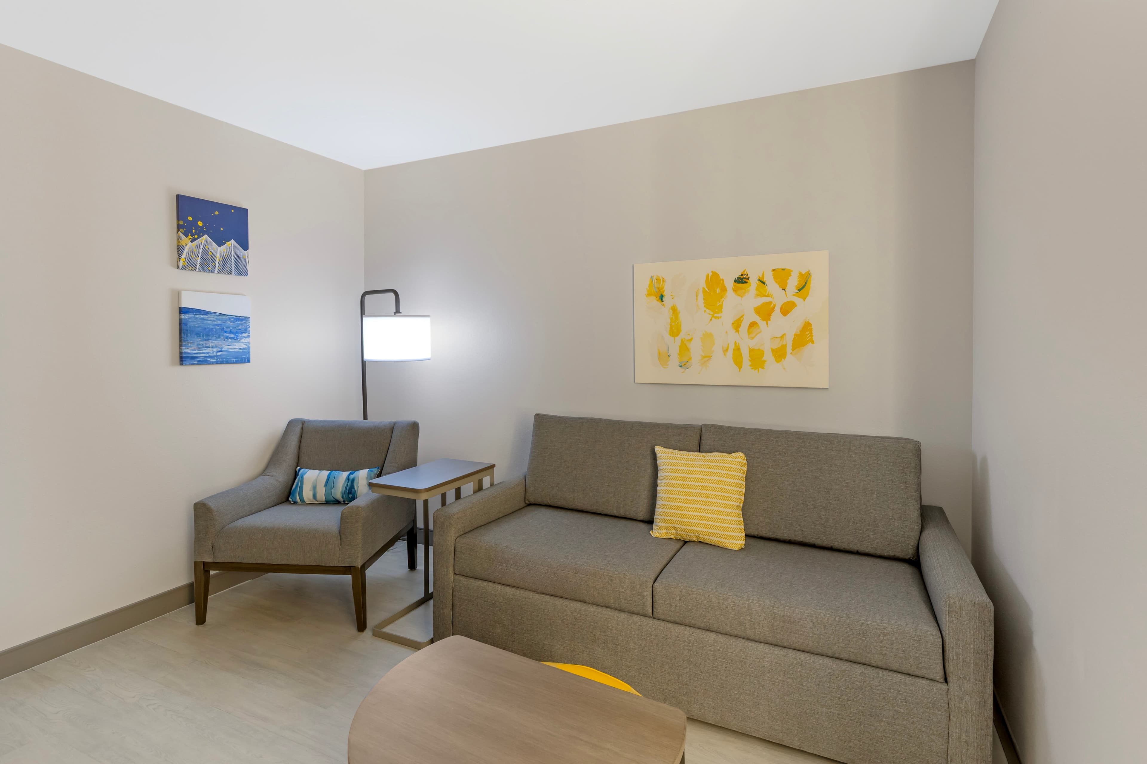 Comfort Inn & Suites Summerset - North Rapid City — 23