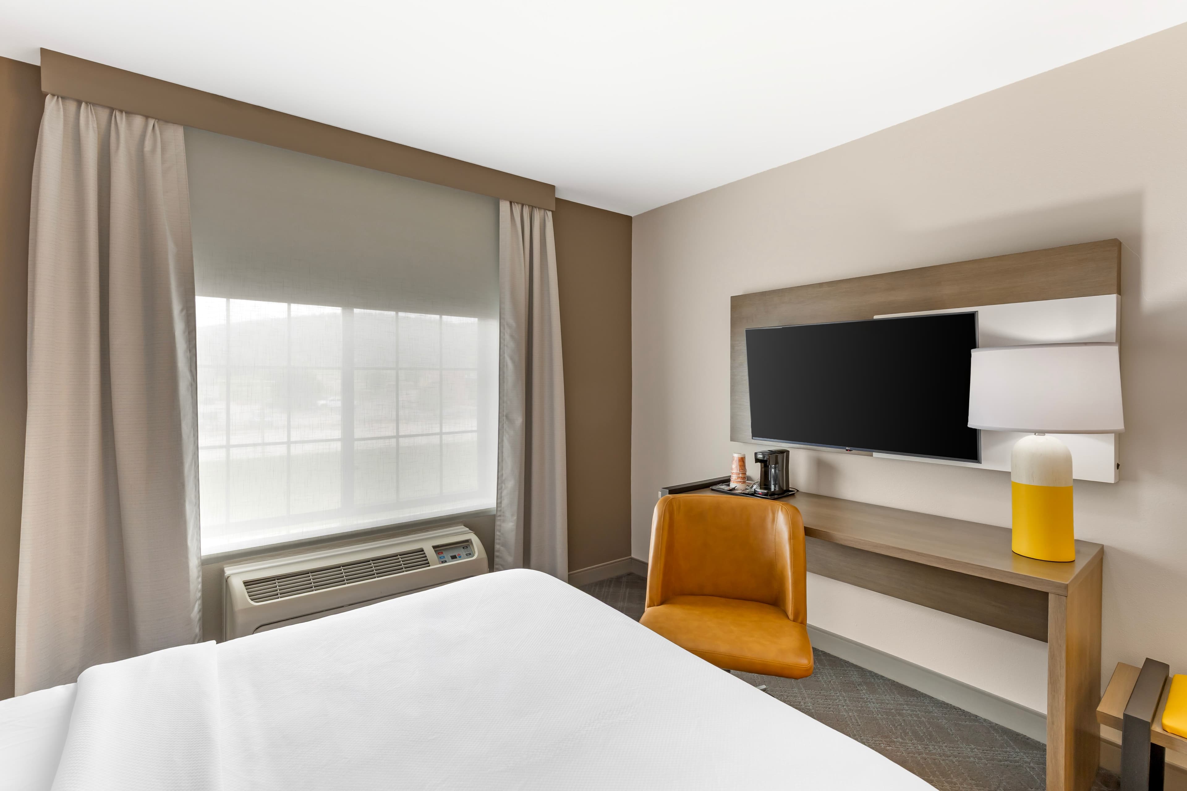 Comfort Inn & Suites Summerset - North Rapid City — 24