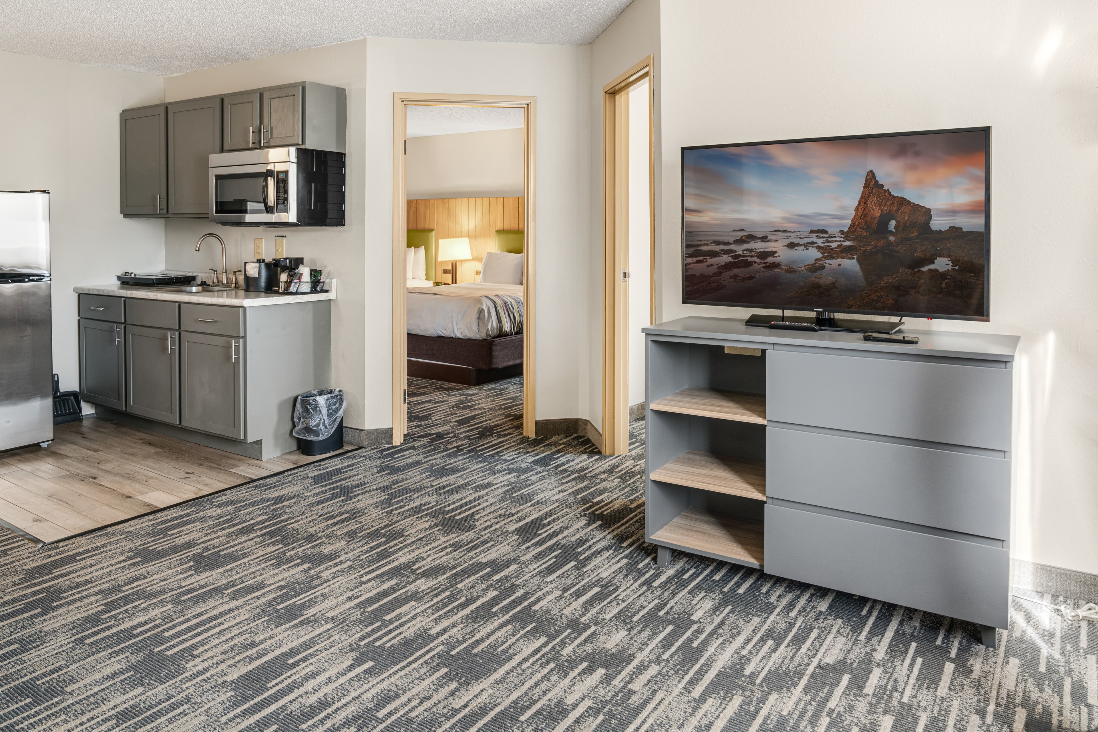 Country Inn & Suites by Radisson, Brookings, SD — 27