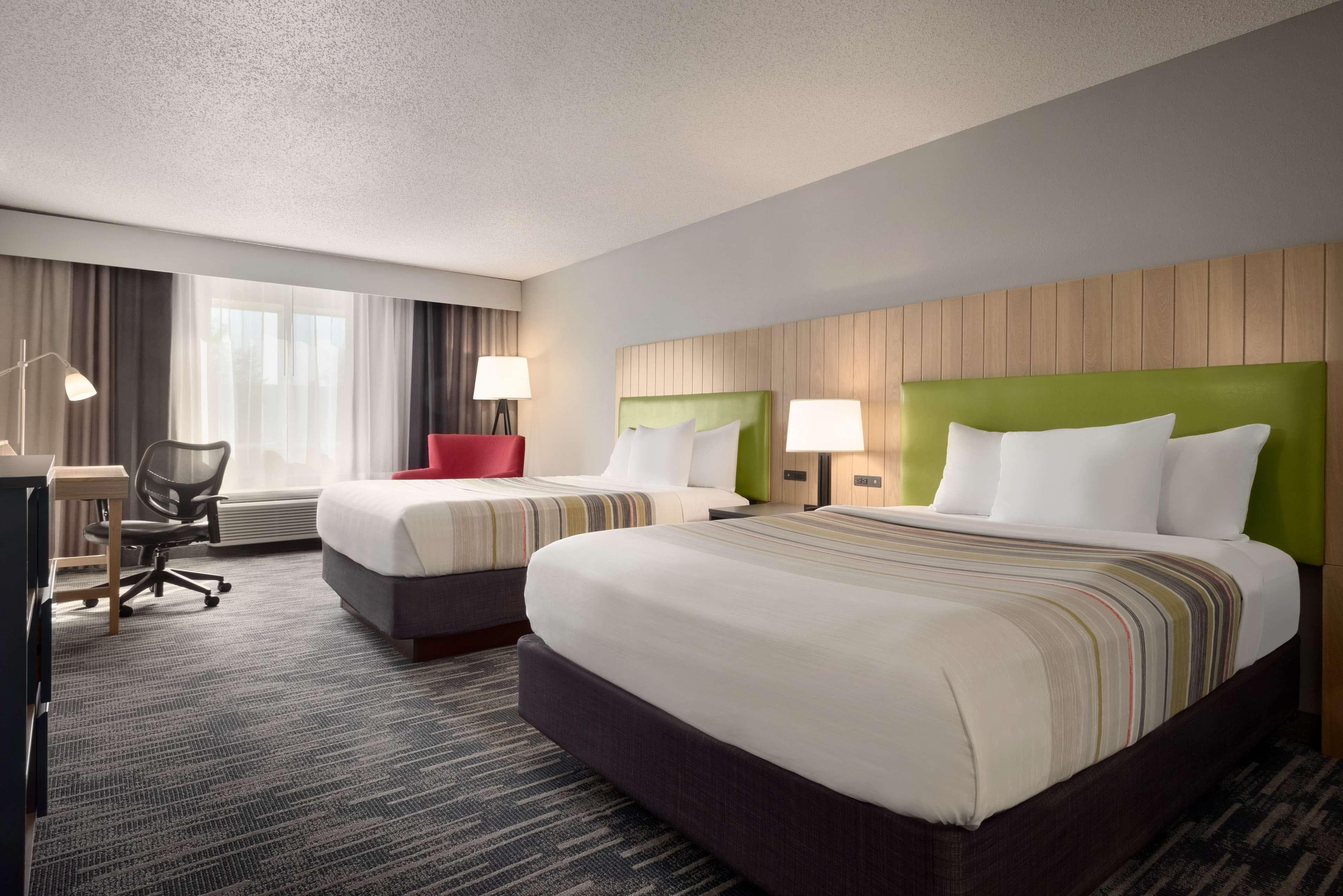Country Inn & Suites by Radisson, Brookings, SD — 45