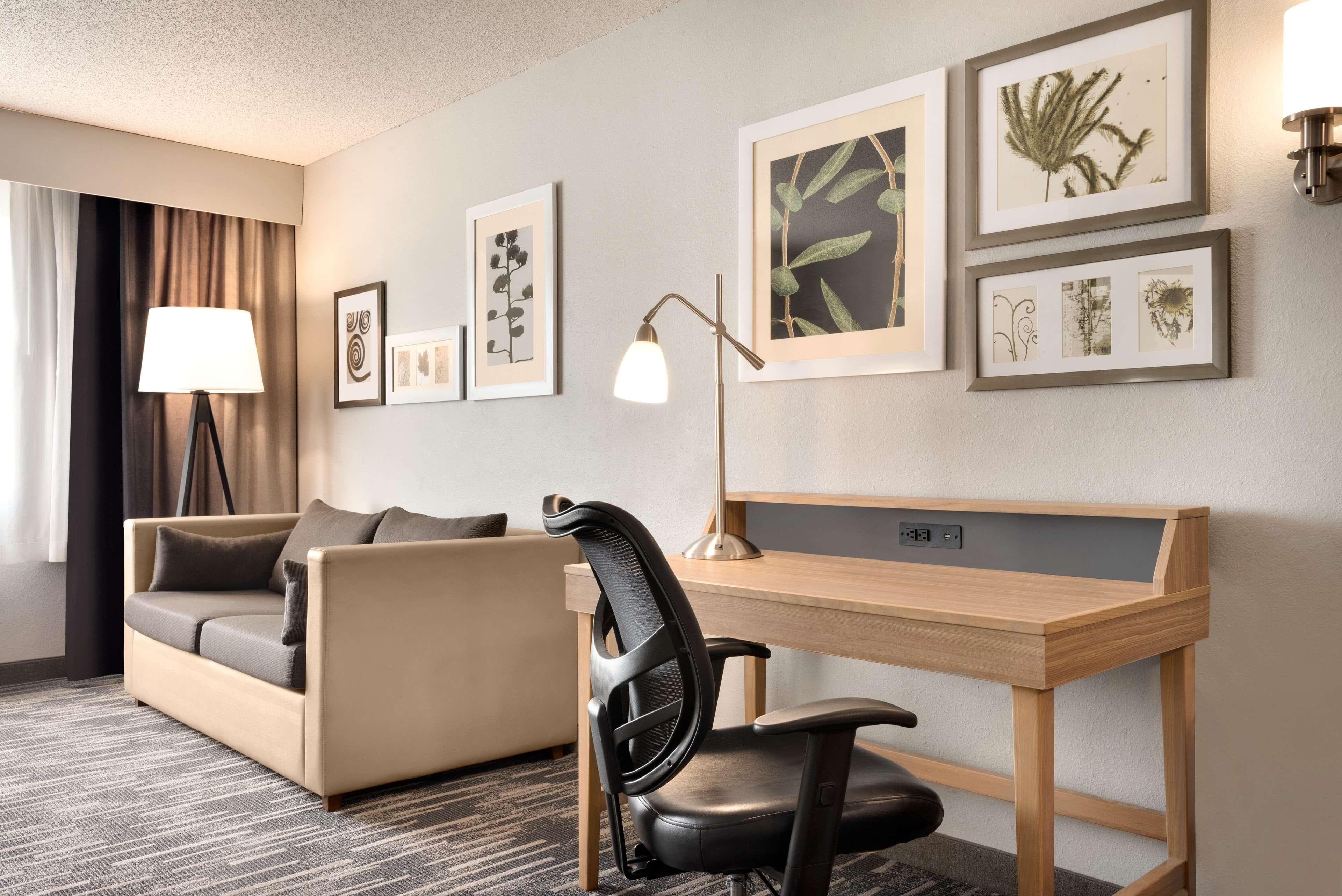 Country Inn & Suites by Radisson, Brookings, SD — 20