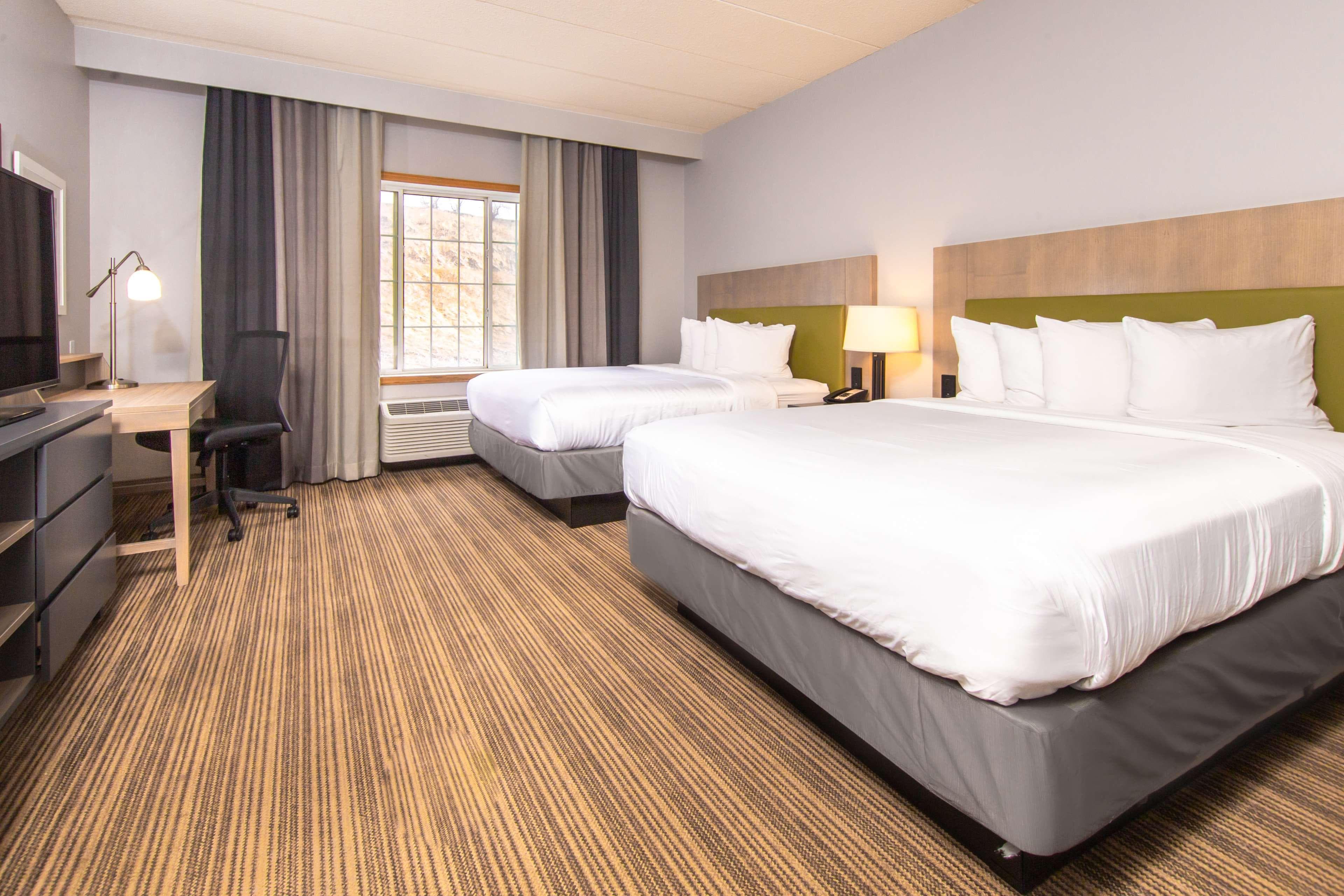 Country Inn & Suites by Radisson, Rapid City, SD — 14