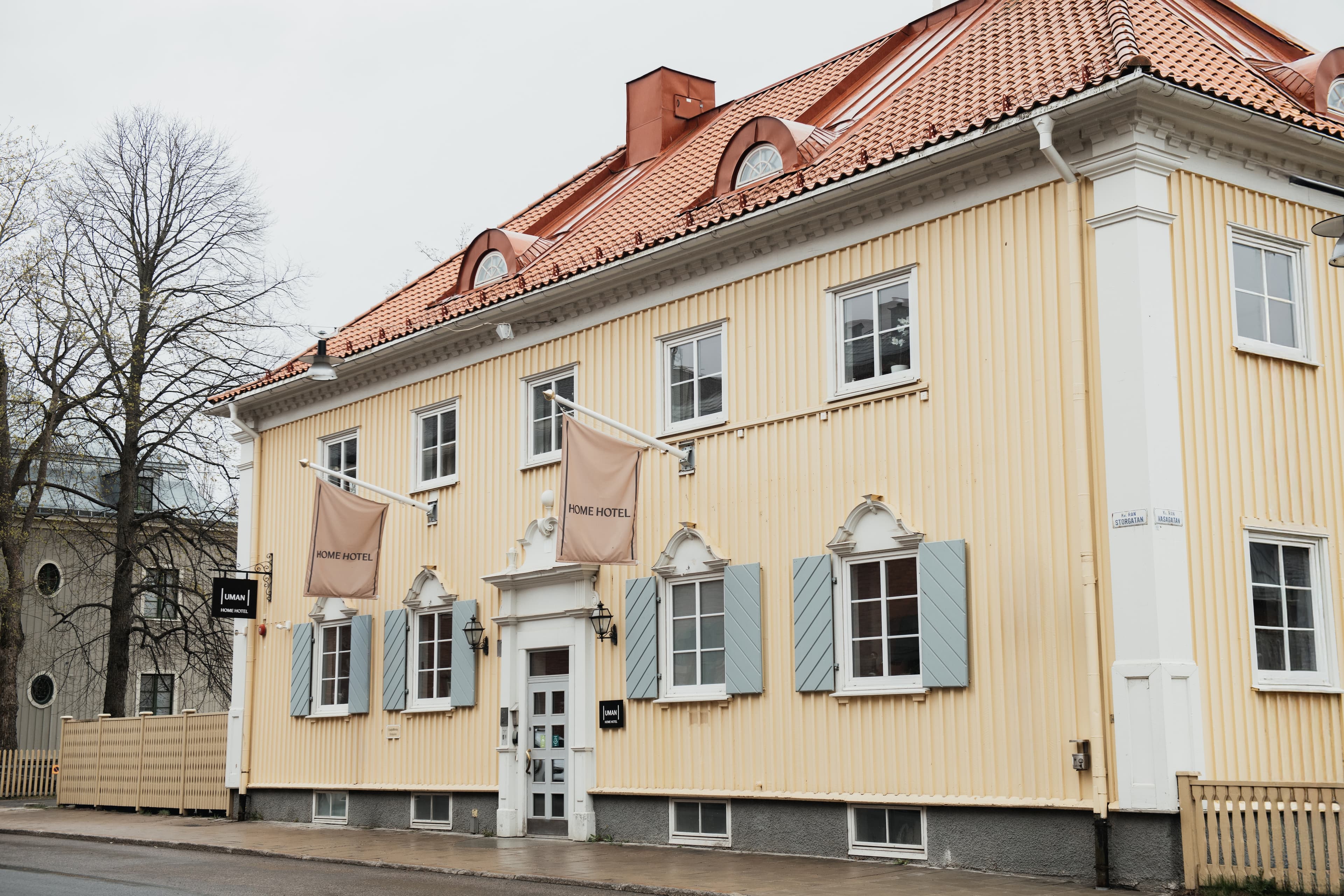 Home Hotel Uman - Image 1