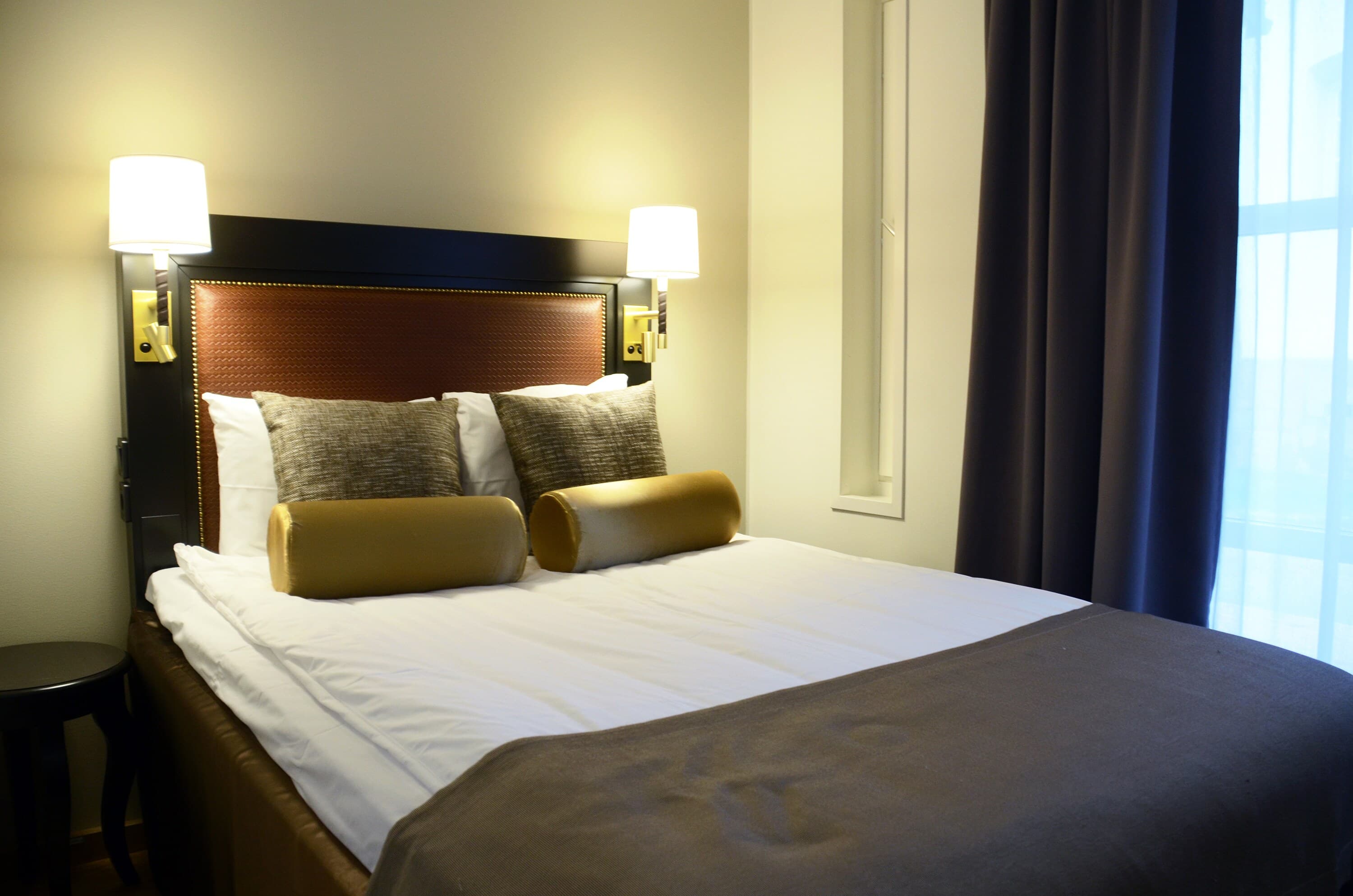 Home Hotel Bilan — 12