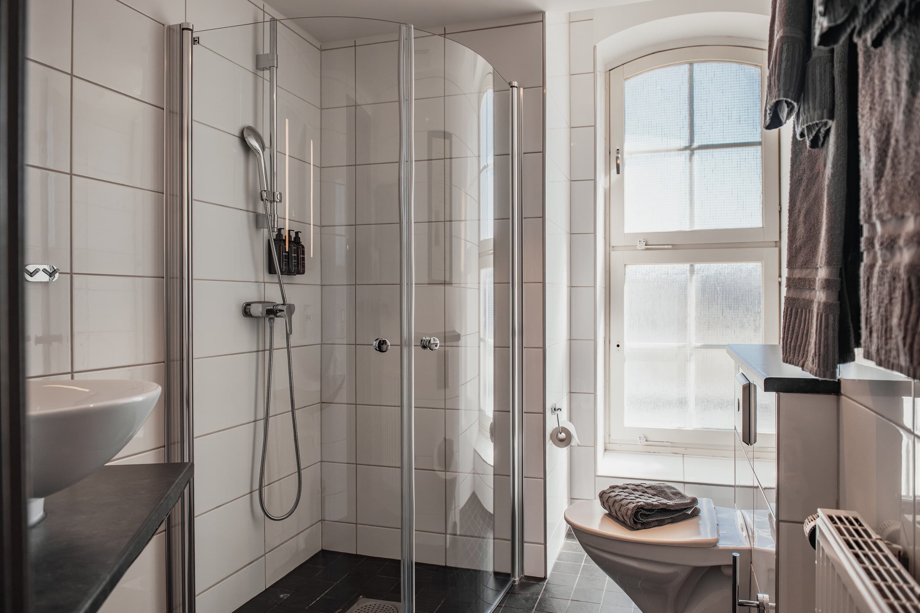 Home Hotel Bilan — 10