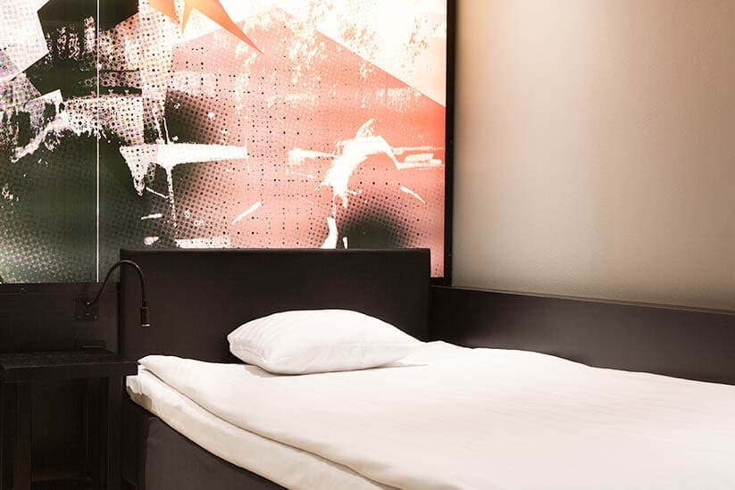 Comfort Hotel Xpress Stockholm Central — 8