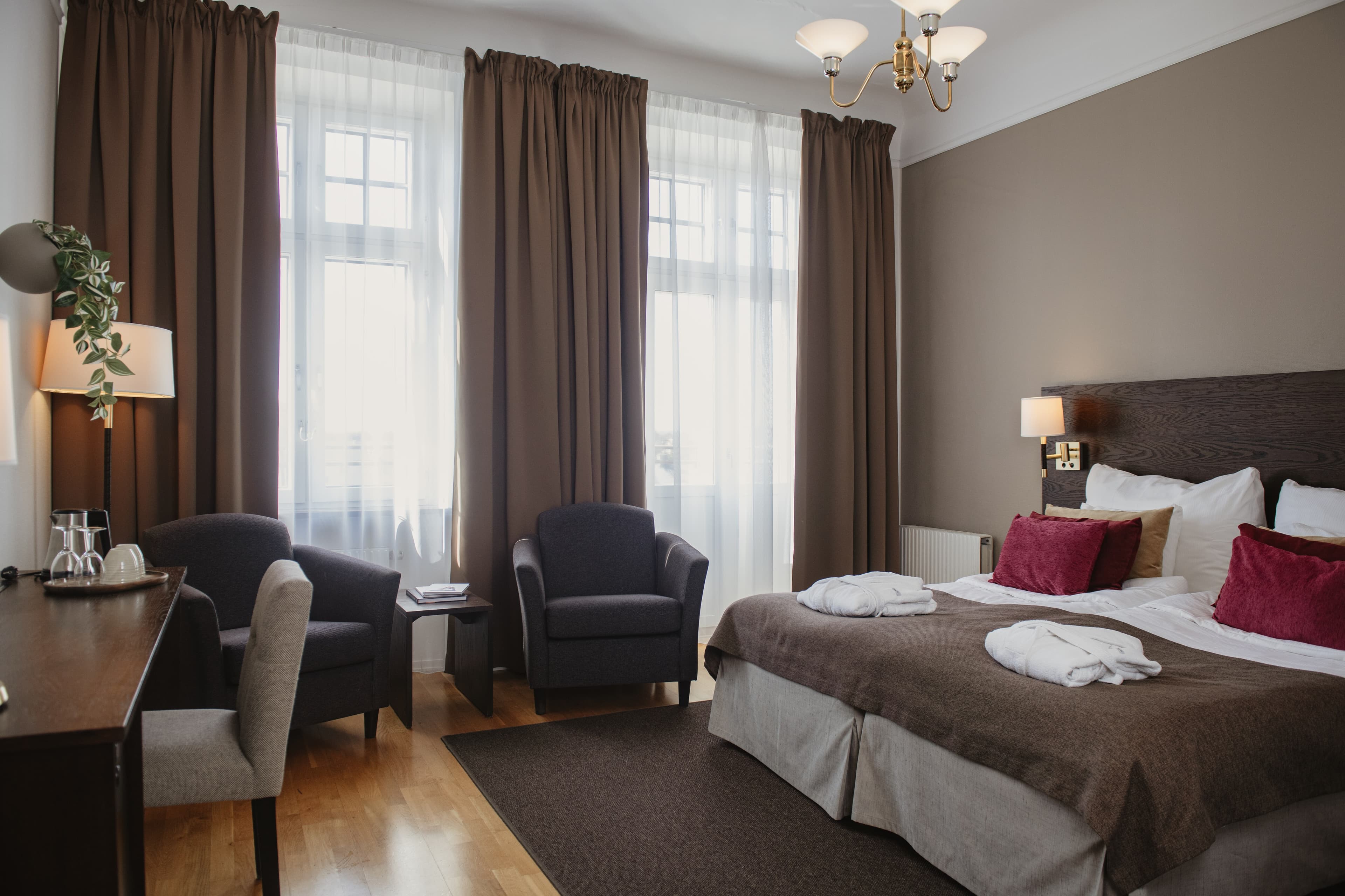 Home Hotel Drott - Image 3